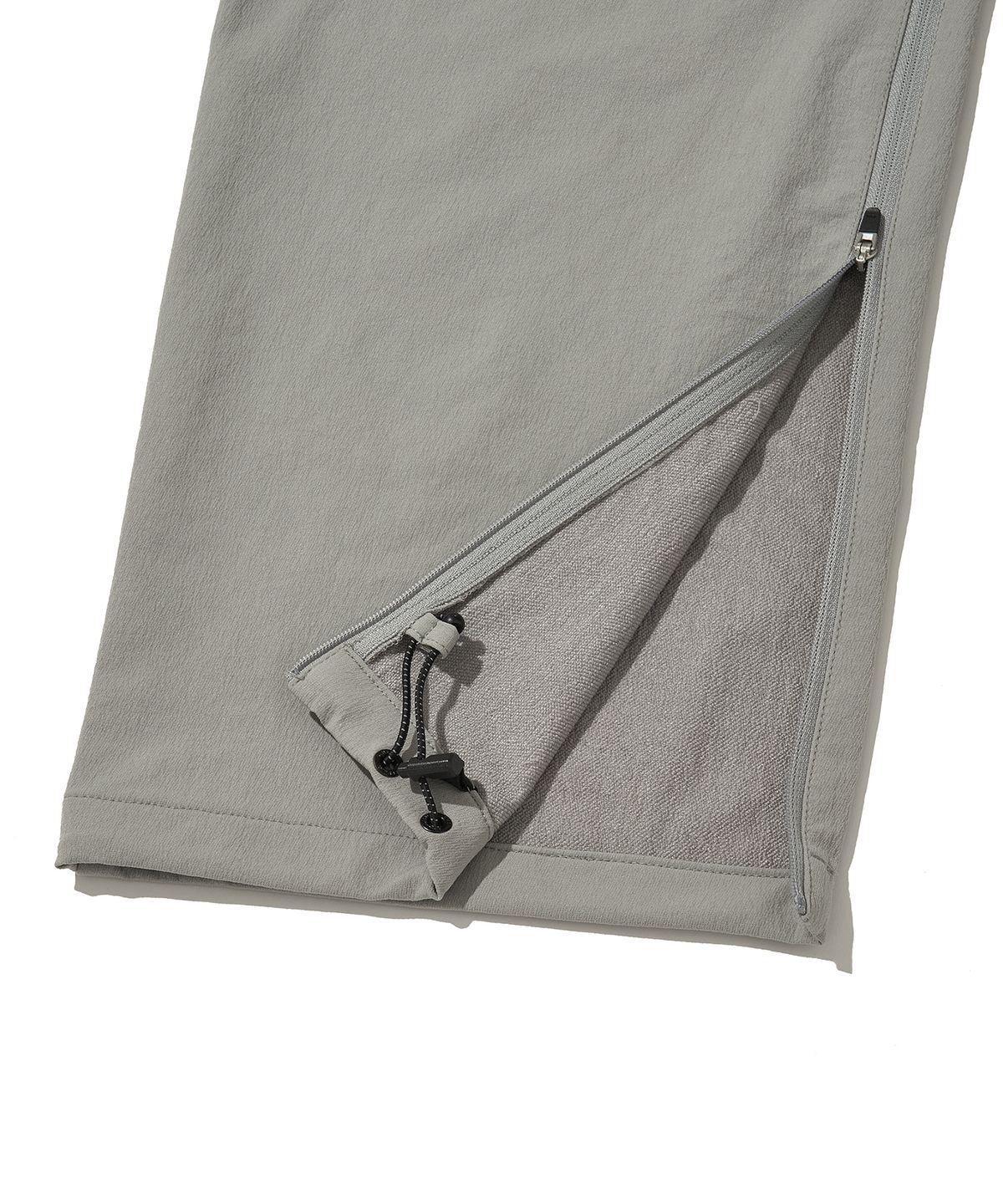 웰터 익스페리먼트(WELTER EXPERIMENT) KINETIC HIKE+ PANTS_LIGHT GRAY