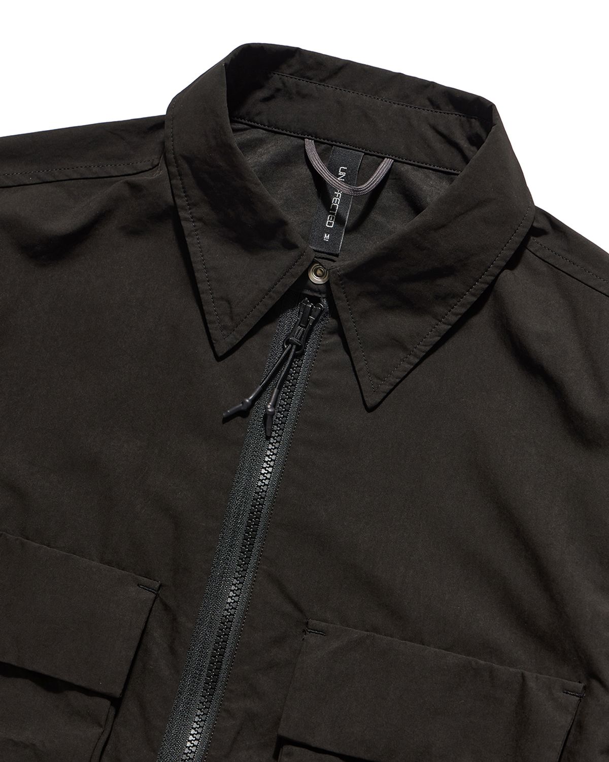 언어펙티드 에센셜(UNAFFECTED ESSENTIAL) SHIRT JACKET / BLACK