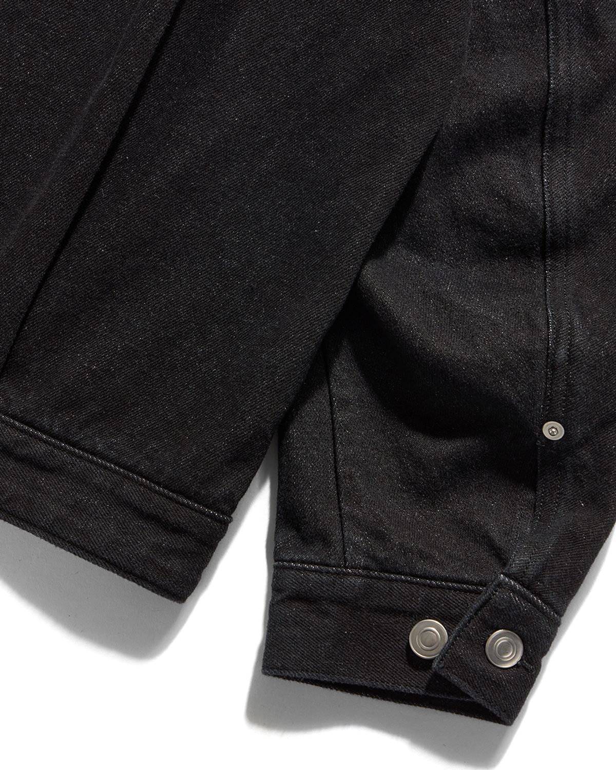 언어펙티드 에센셜(UNAFFECTED ESSENTIAL) TRUCKER JACKET / BLACK