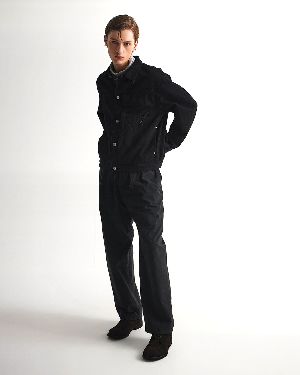 언어펙티드 에센셜(UNAFFECTED ESSENTIAL) TRUCKER JACKET / BLACK