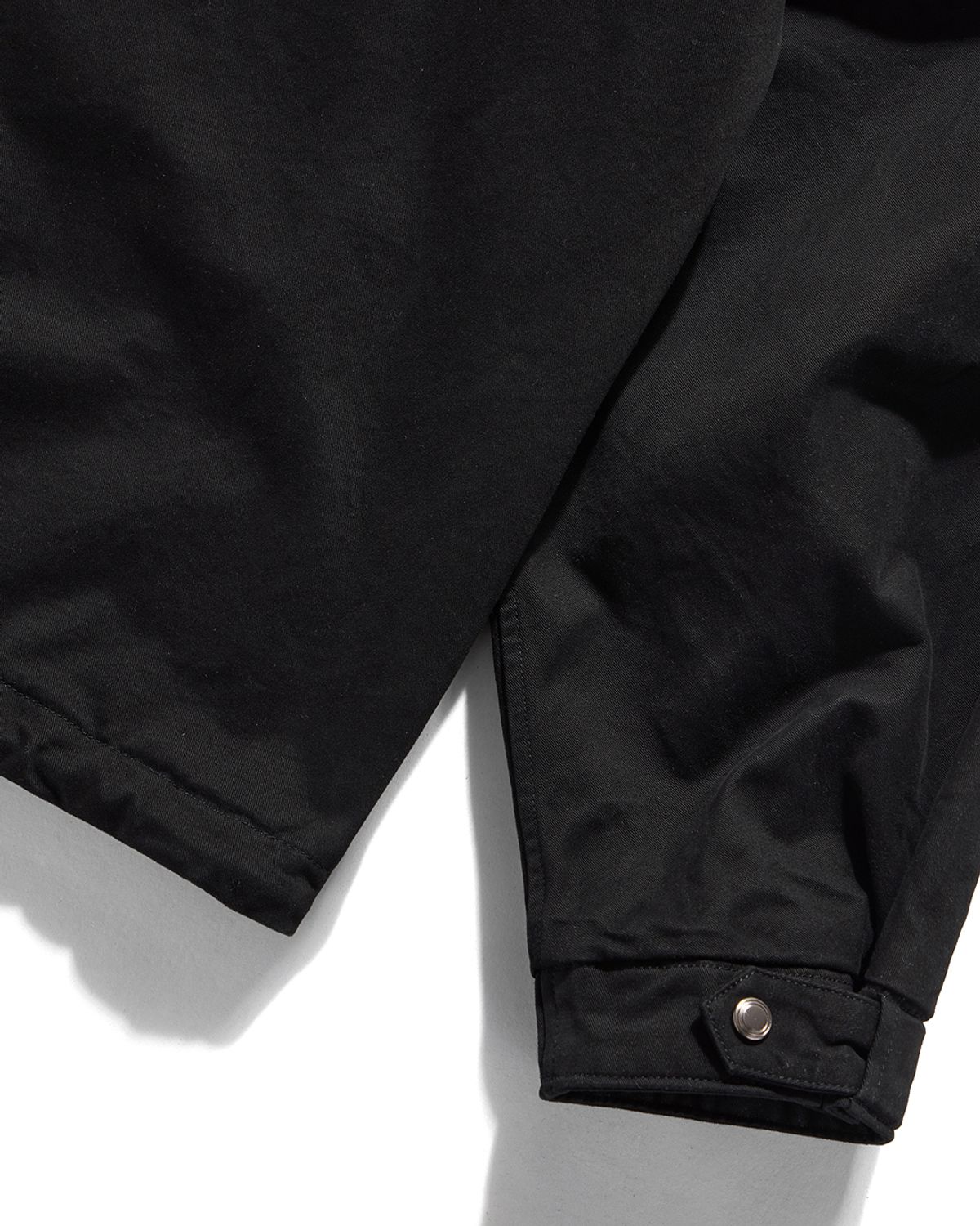 언어펙티드 에센셜(UNAFFECTED ESSENTIAL) PROTECTIVE PARKA / BLACK