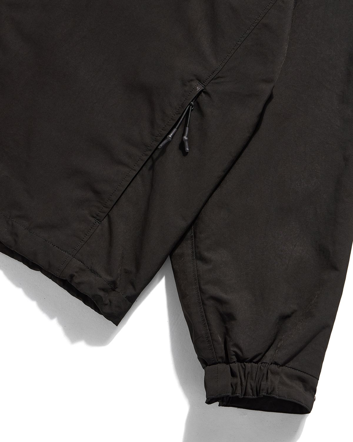 언어펙티드 에센셜(UNAFFECTED ESSENTIAL) G-9 BLOUSON / BLACK