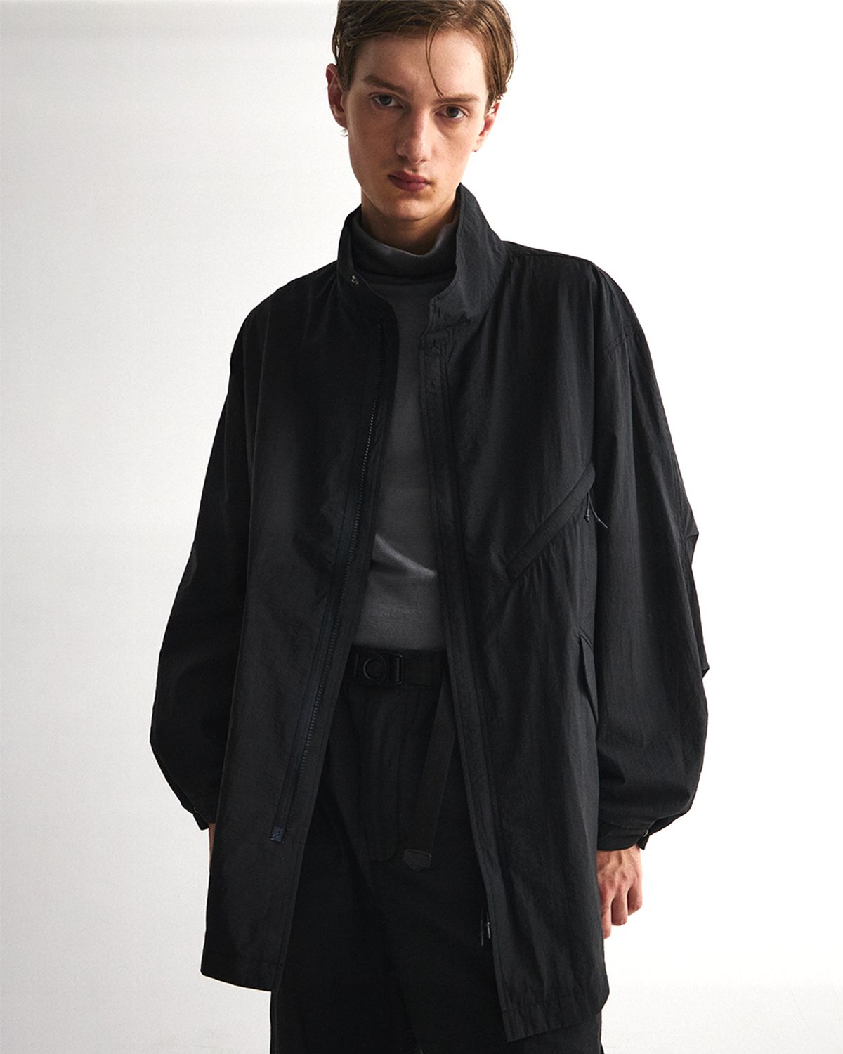 언어펙티드 에센셜(UNAFFECTED ESSENTIAL) MODS PARKA / BLACK