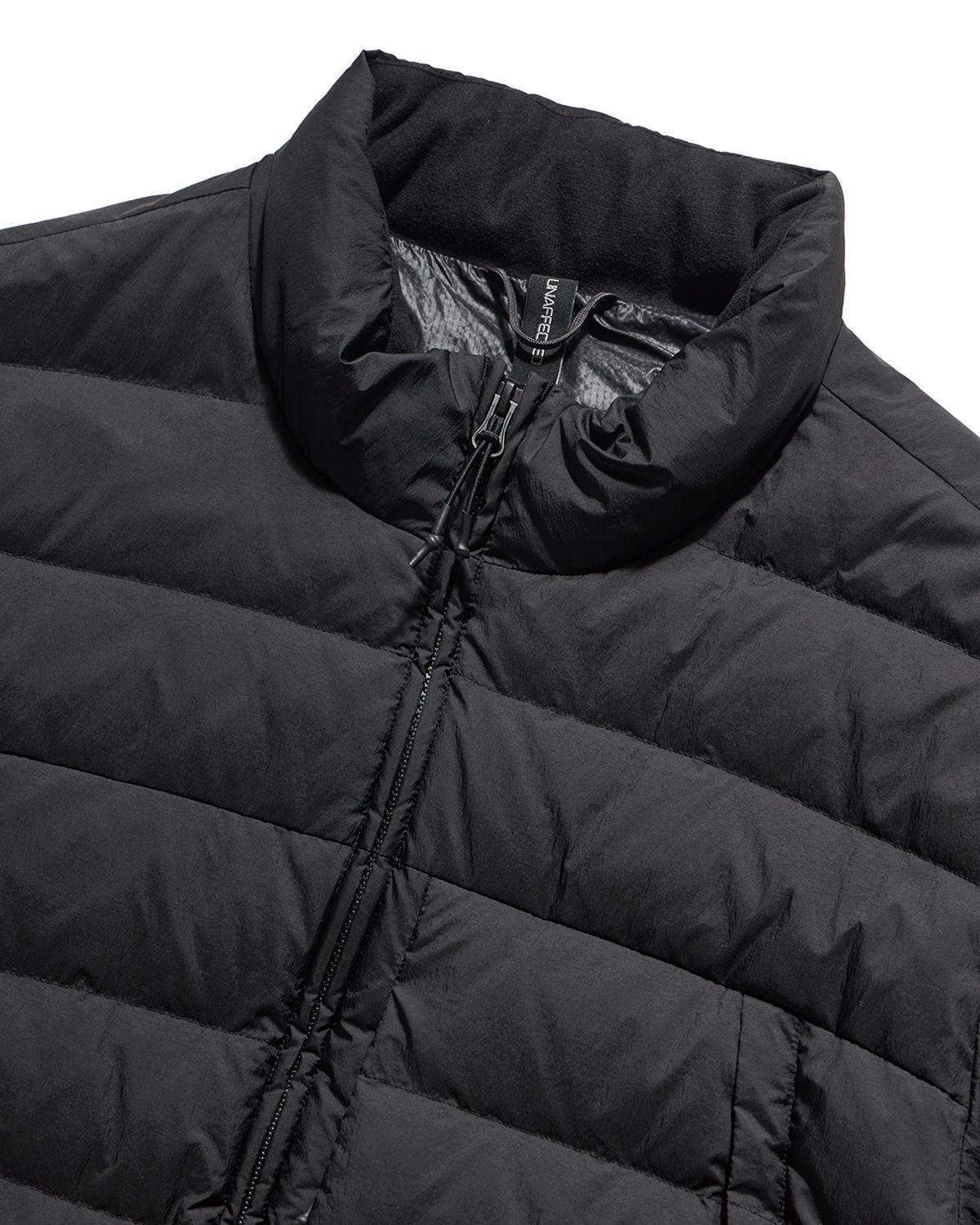 언어펙티드 에센셜(UNAFFECTED ESSENTIAL) MP LIGHT DOWN JUMPER / BLACK