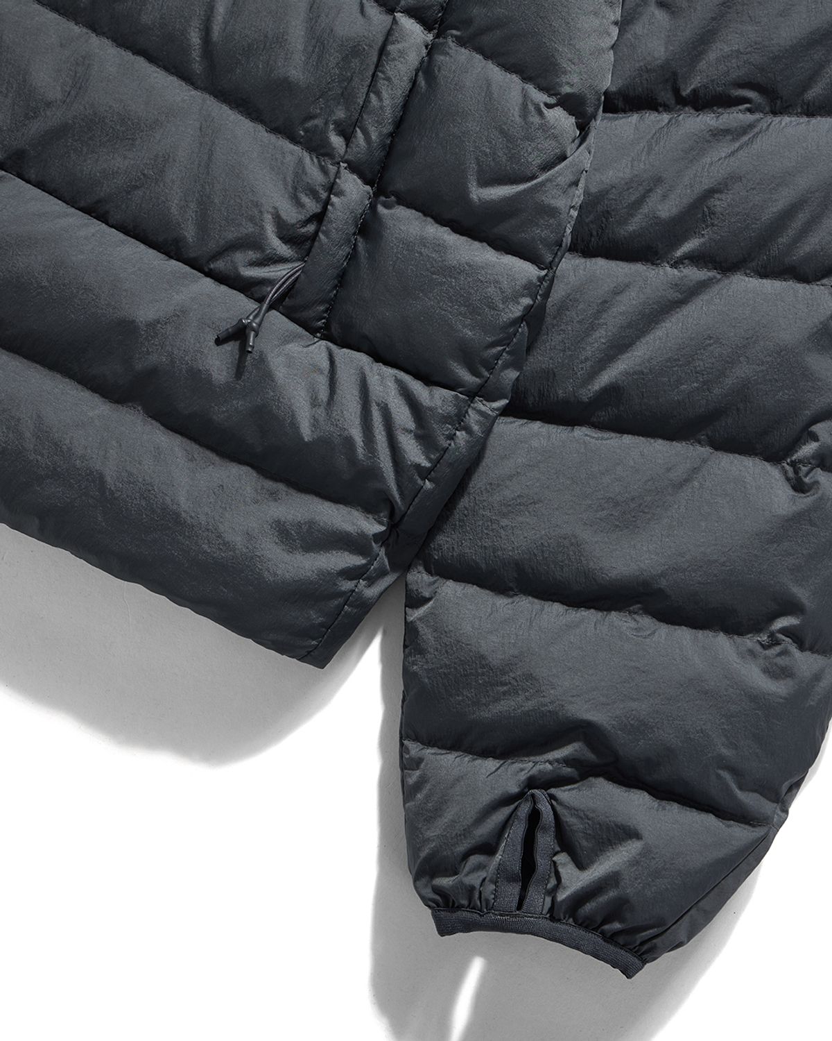 언어펙티드 에센셜(UNAFFECTED ESSENTIAL) MP LIGHT DOWN JUMPER / CHARCOAL