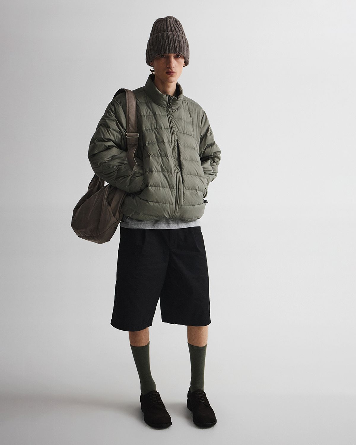 언어펙티드 에센셜(UNAFFECTED ESSENTIAL) MP LIGHT DOWN JUMPER / SAGE GREEN