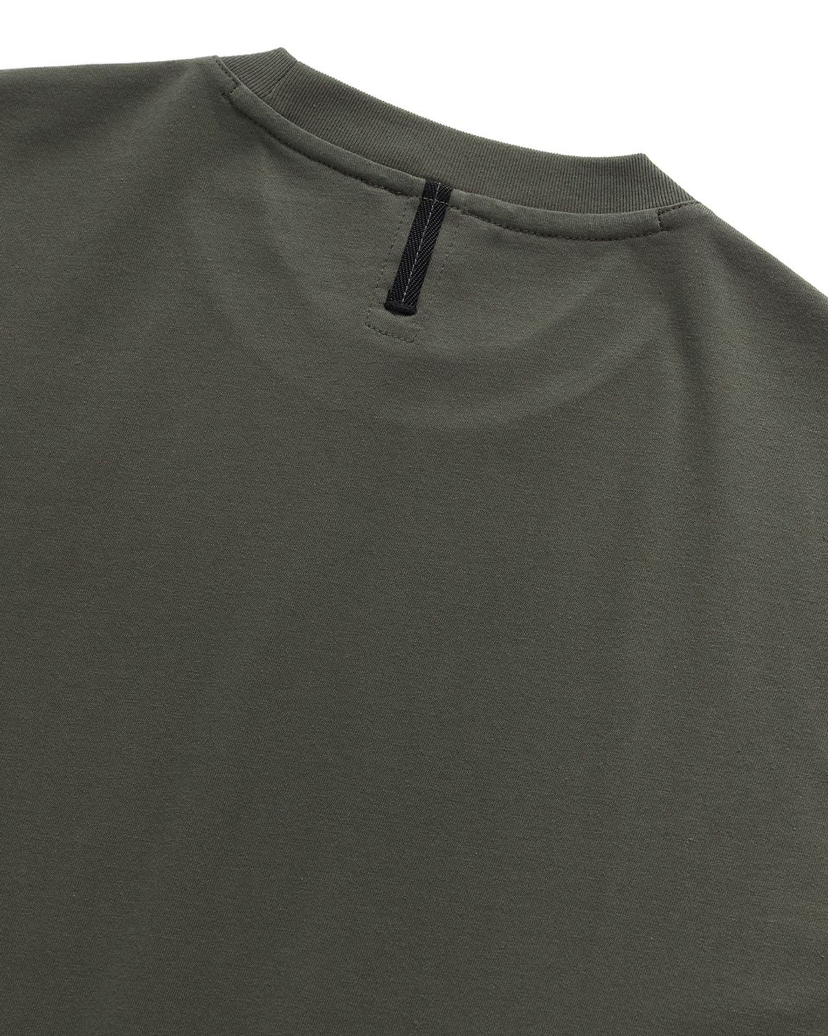 언어펙티드 에센셜(UNAFFECTED ESSENTIAL) EASY COMFORT T-SHIRT / SAGE GREEN