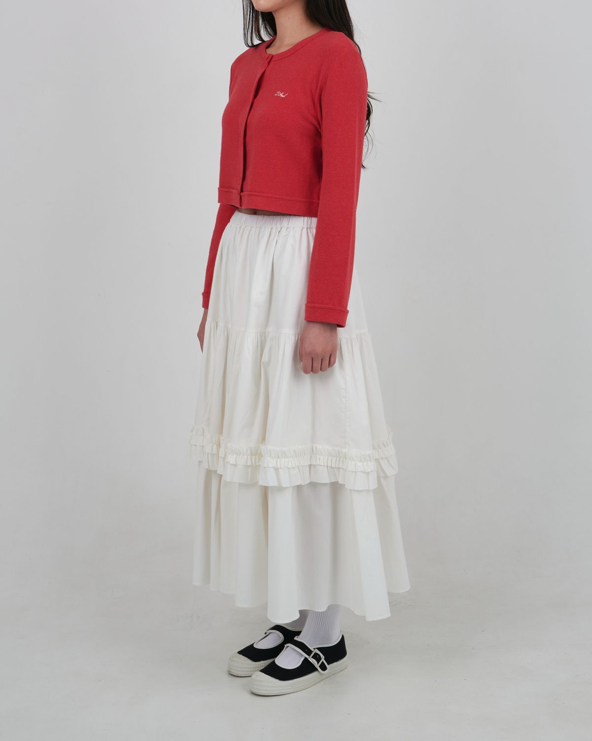 로액슈얼(LO AXUAL) LOGO EMBROIDERY BLOOMING CROP CARDIGAN_RED