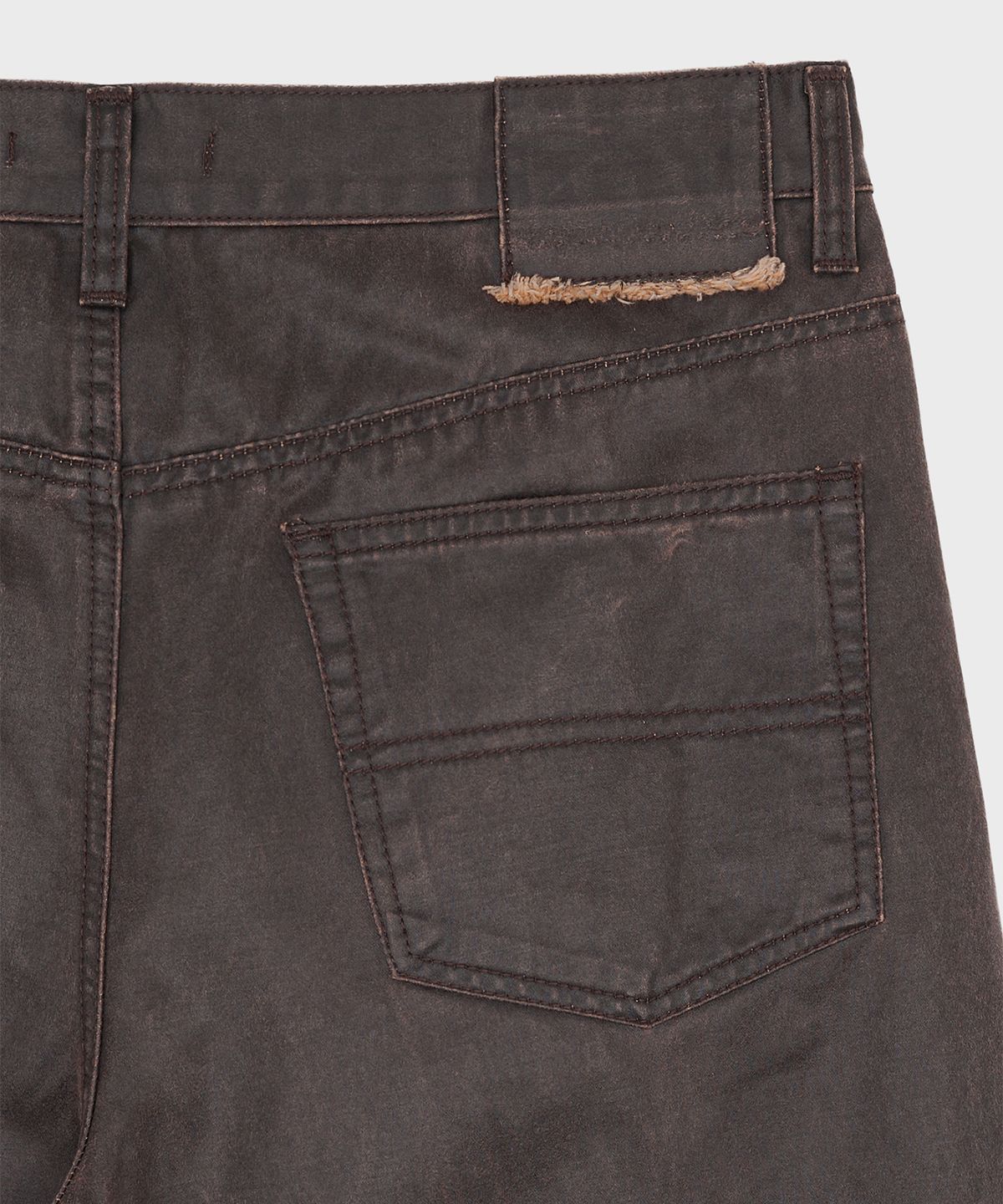 서피스에디션(SURFACE EDITION) FAUX LEATHER PANTS BROWN