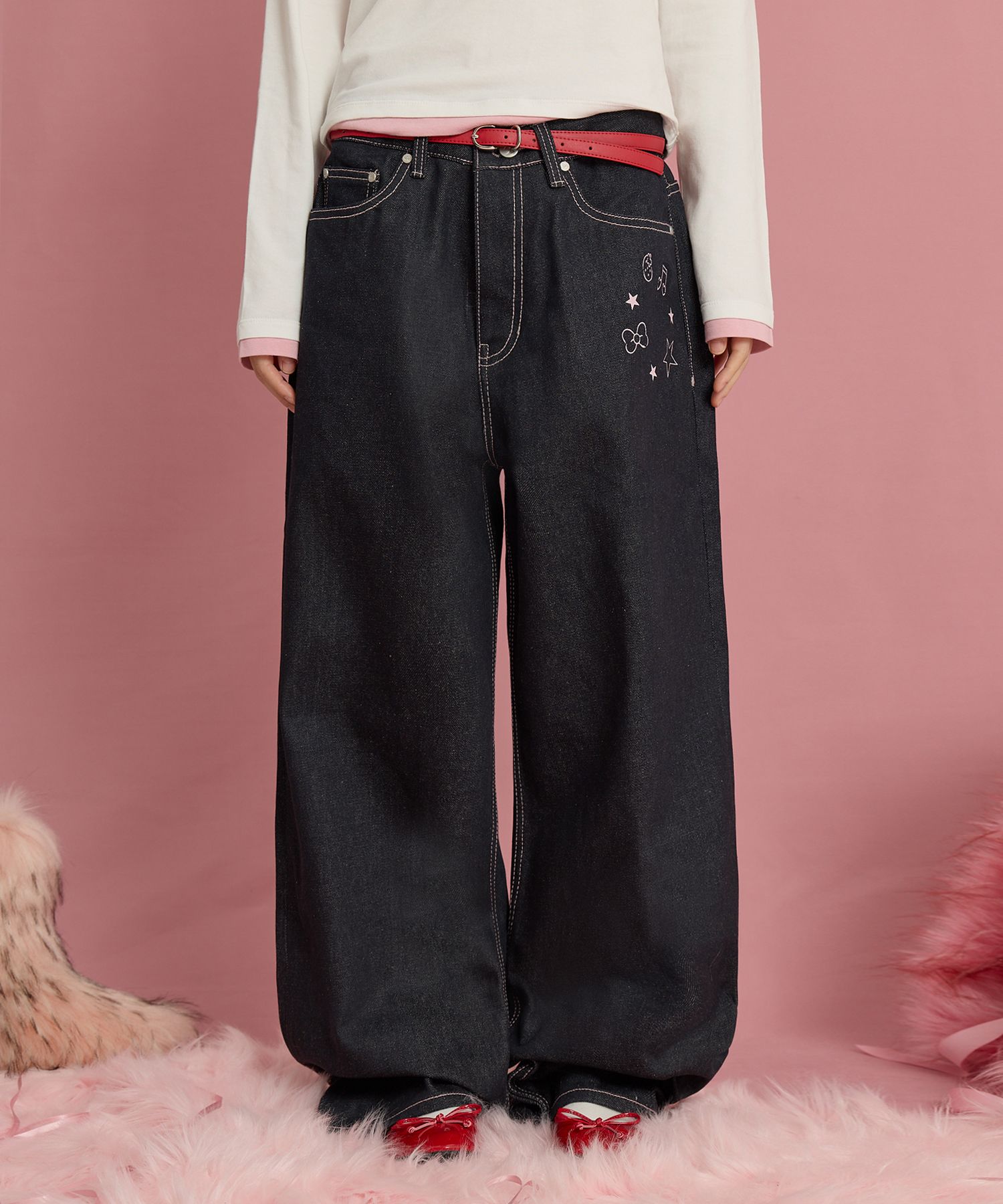 MUSINSA | WAI KEI My Melody Raw Denim Pants