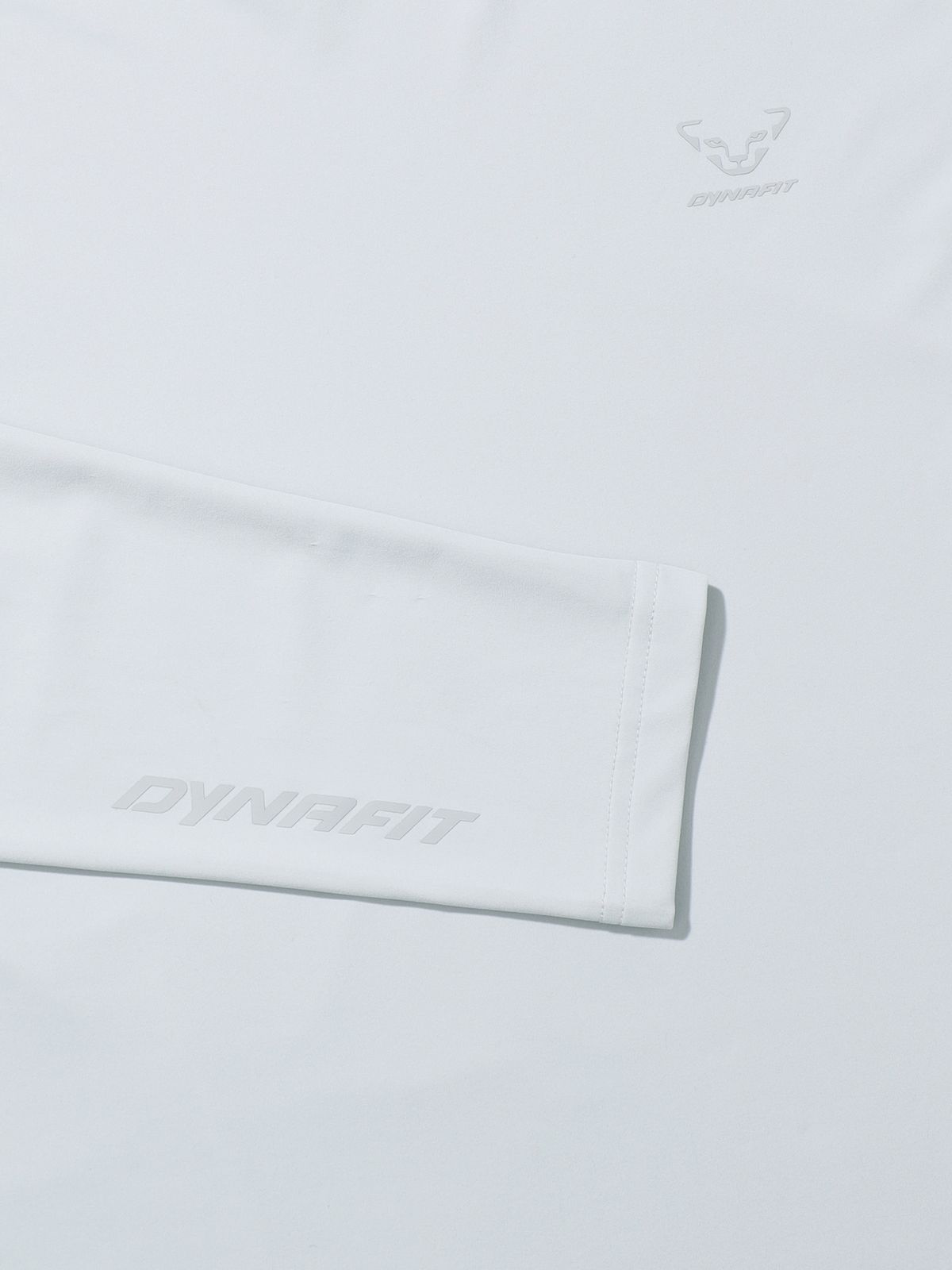 다이나핏(DYNAFIT) HERITAGE(헤리티지) 남성 반하이넥 긴팔티_Light Grey YMW25237C2