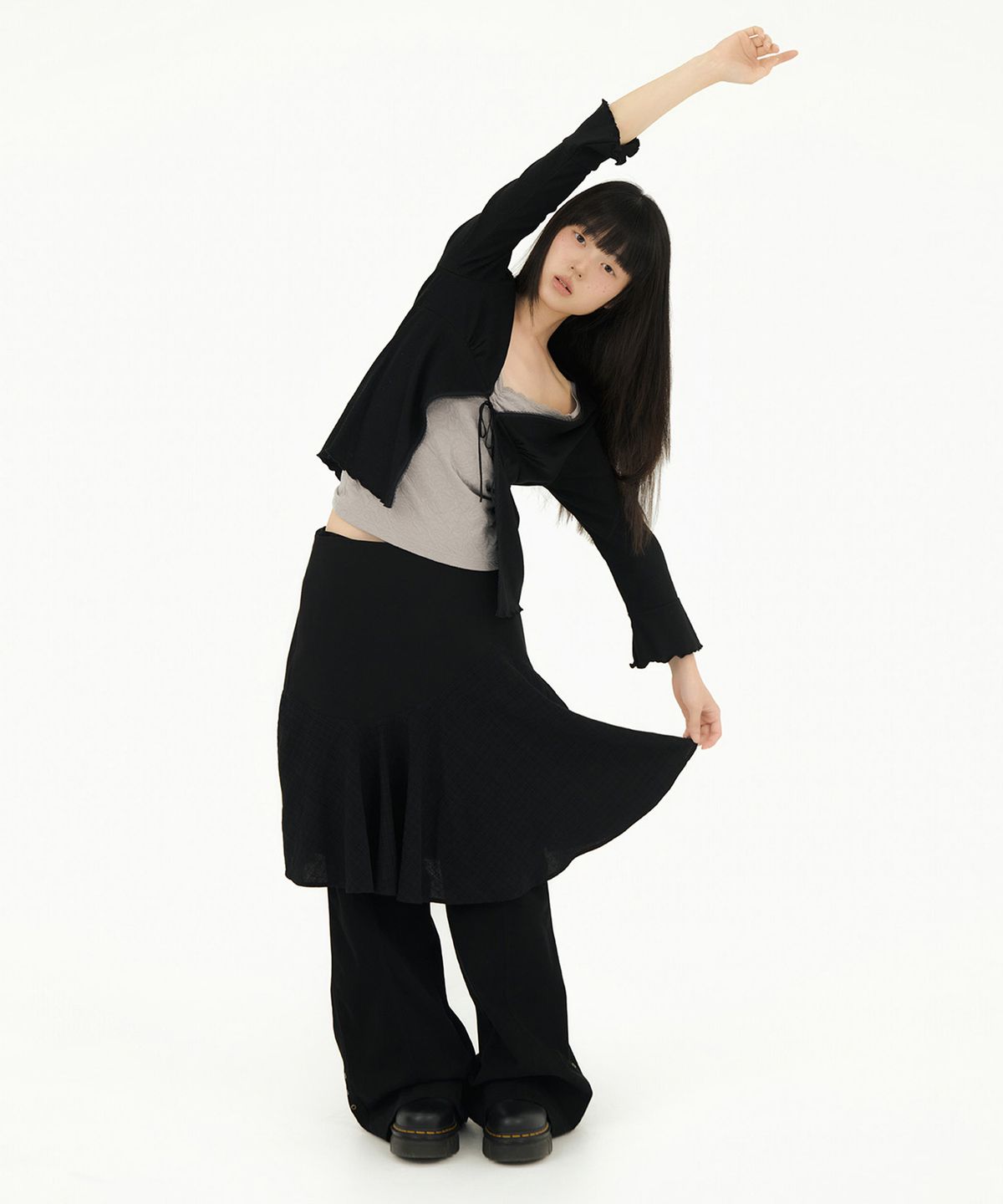 미레코(MIRECO) RIBBON GLITTER LACE CARDIGAN BLACK