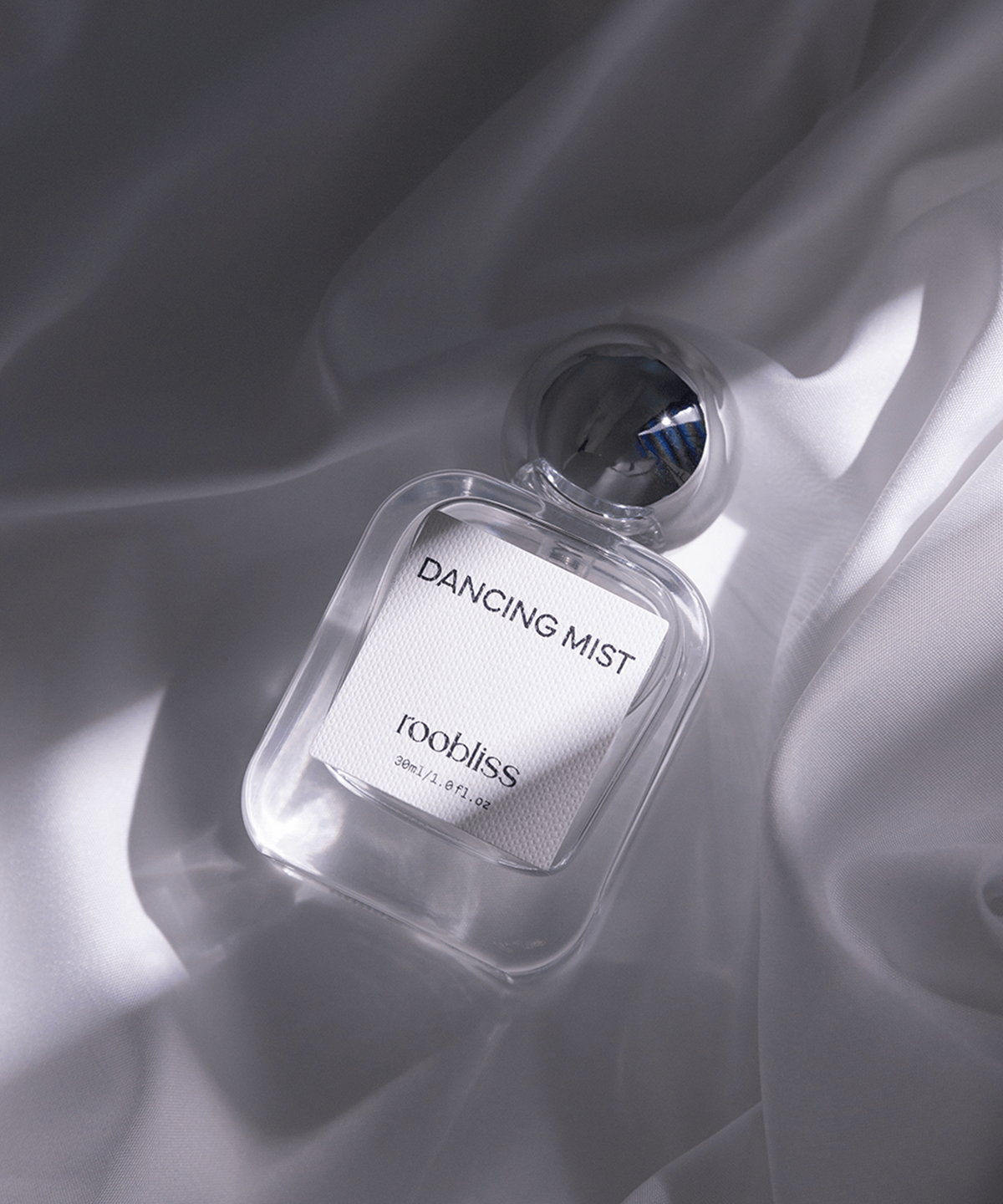 루블리스(ROOBLISS) [TWS PICK]루블리스 코튼 비누향 댄싱미스트 헤어퍼퓸 30ml(+TWS 스페셜 이미지카드 증정)