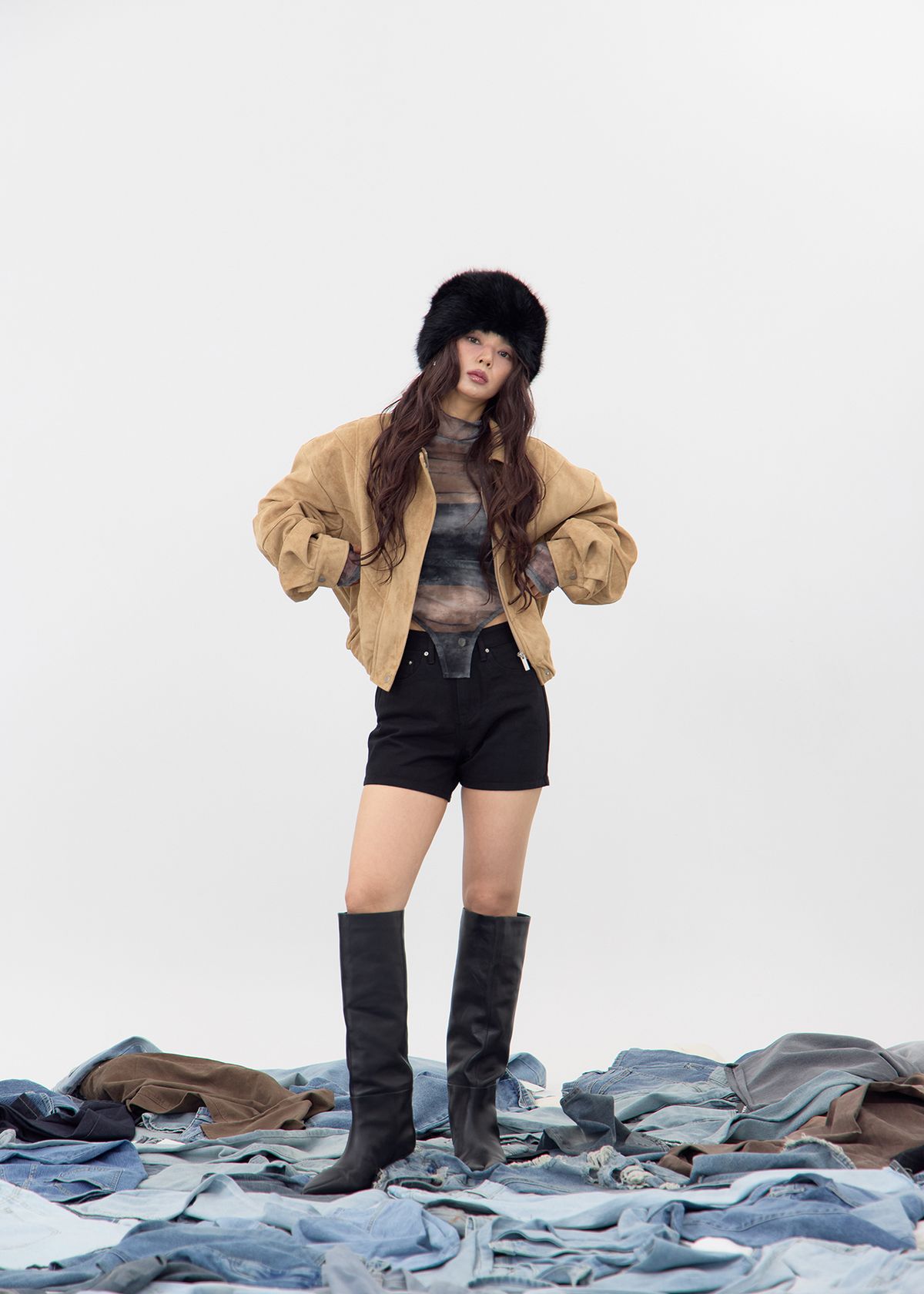 노 엑스트라 터치(NO EXTRA TOUCH) Dust Shell Suede Jacket (Sand) / 25FWJK001SD