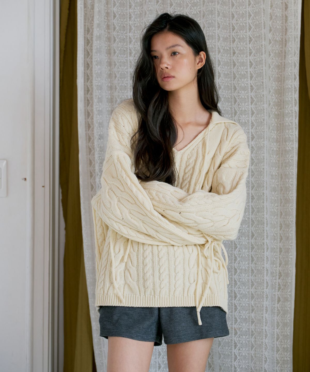 포에트서울(POETSEOUL) cable collar knit_ivory