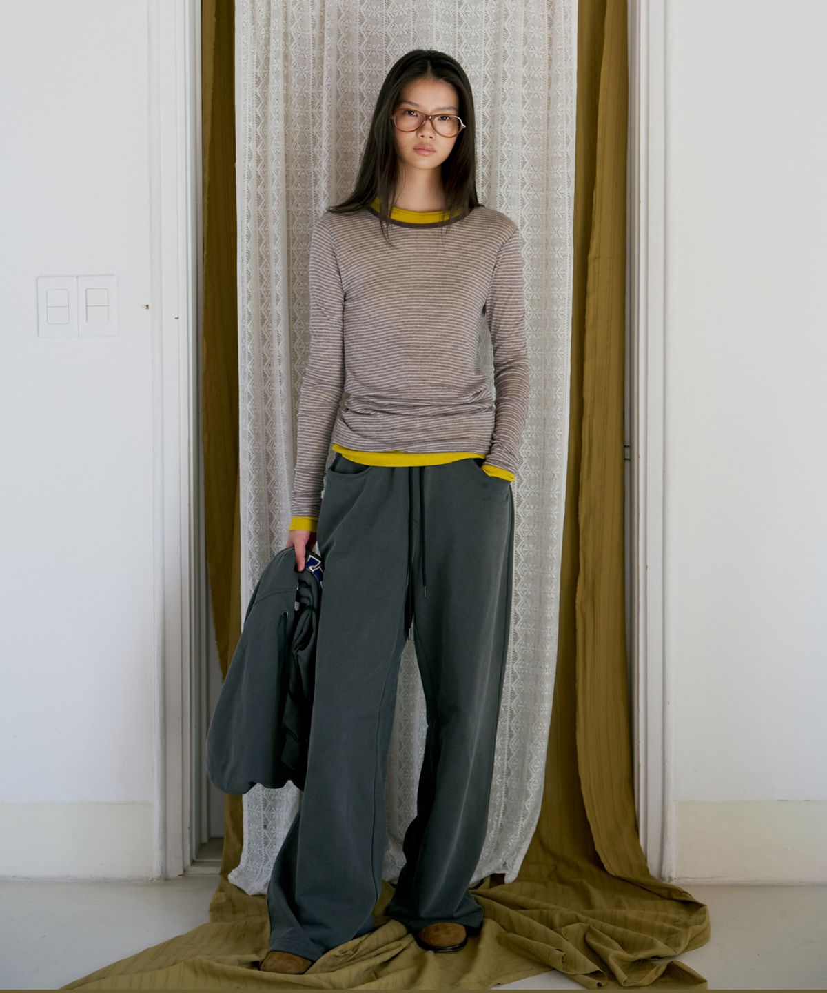 포에트서울(POETSEOUL) wide sweat pants_dark gray