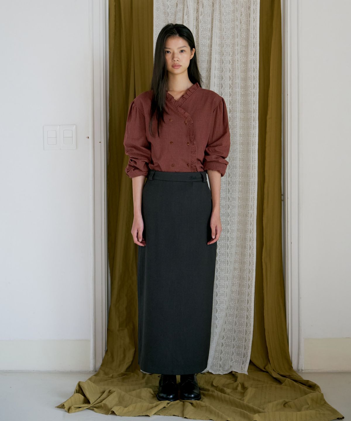 포에트서울(POETSEOUL) double button check blouse_wine