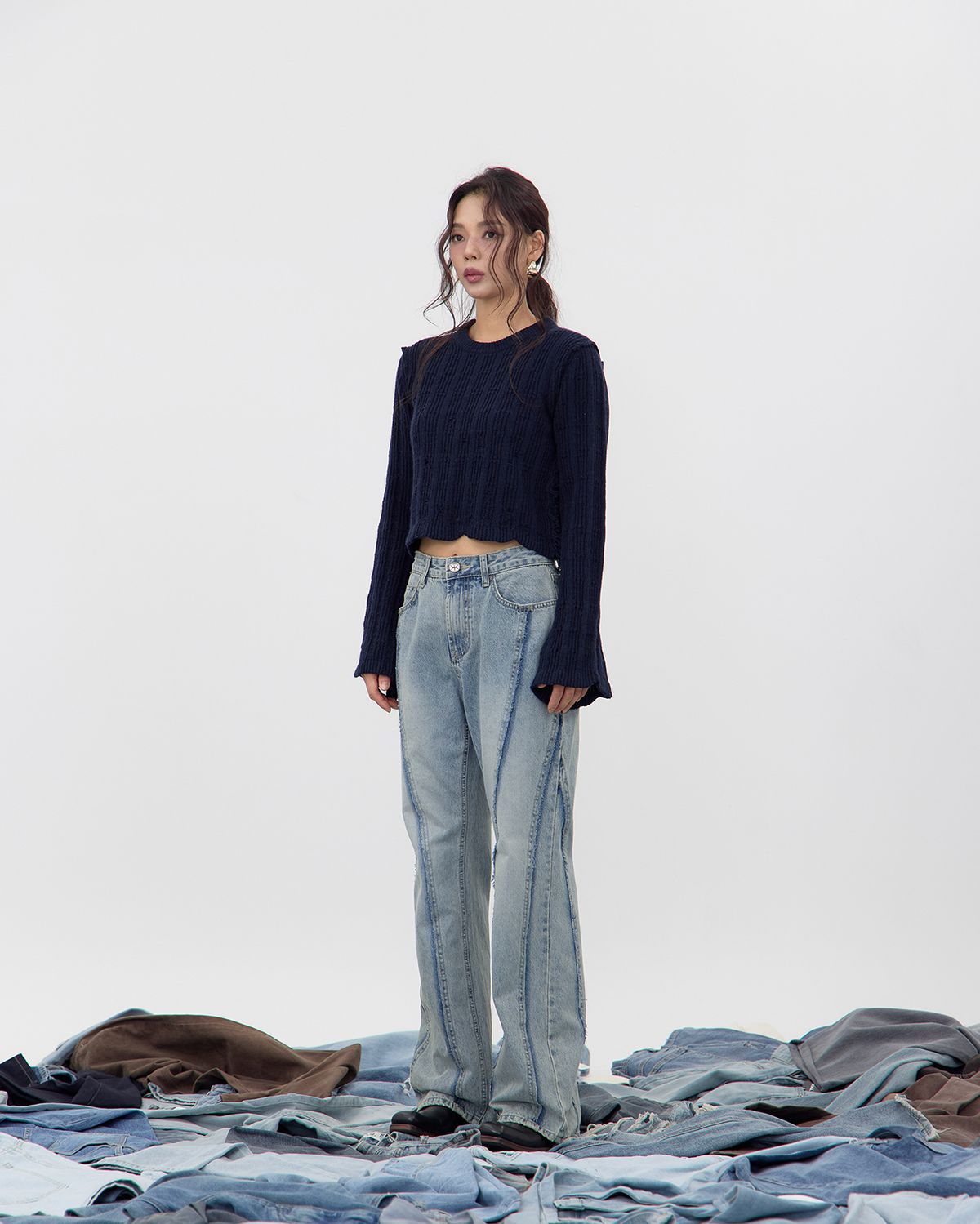 노 엑스트라 터치(NO EXTRA TOUCH) Boho Damage Knit (Navy) / 25FWKP001NA