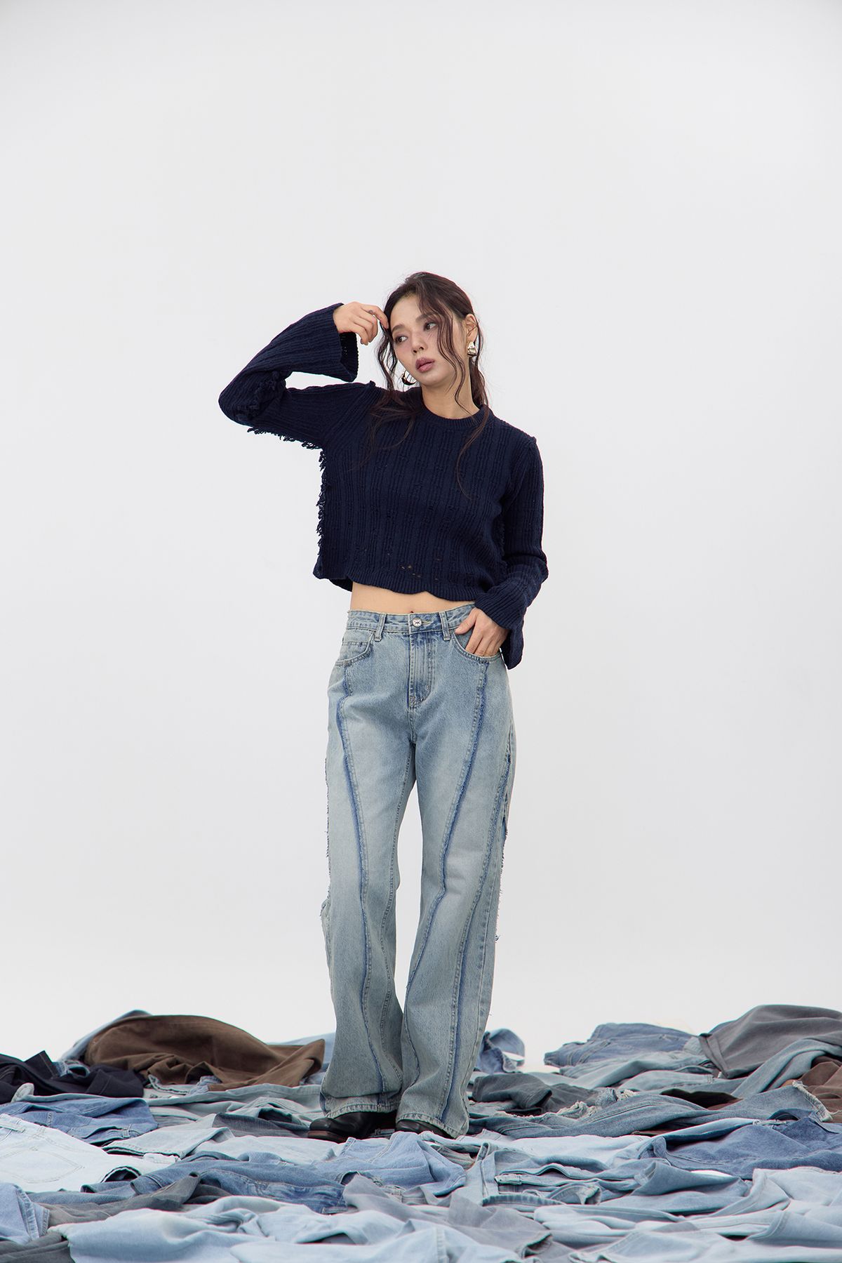 노 엑스트라 터치(NO EXTRA TOUCH) Boho Damage Knit (Navy) / 25FWKP001NA