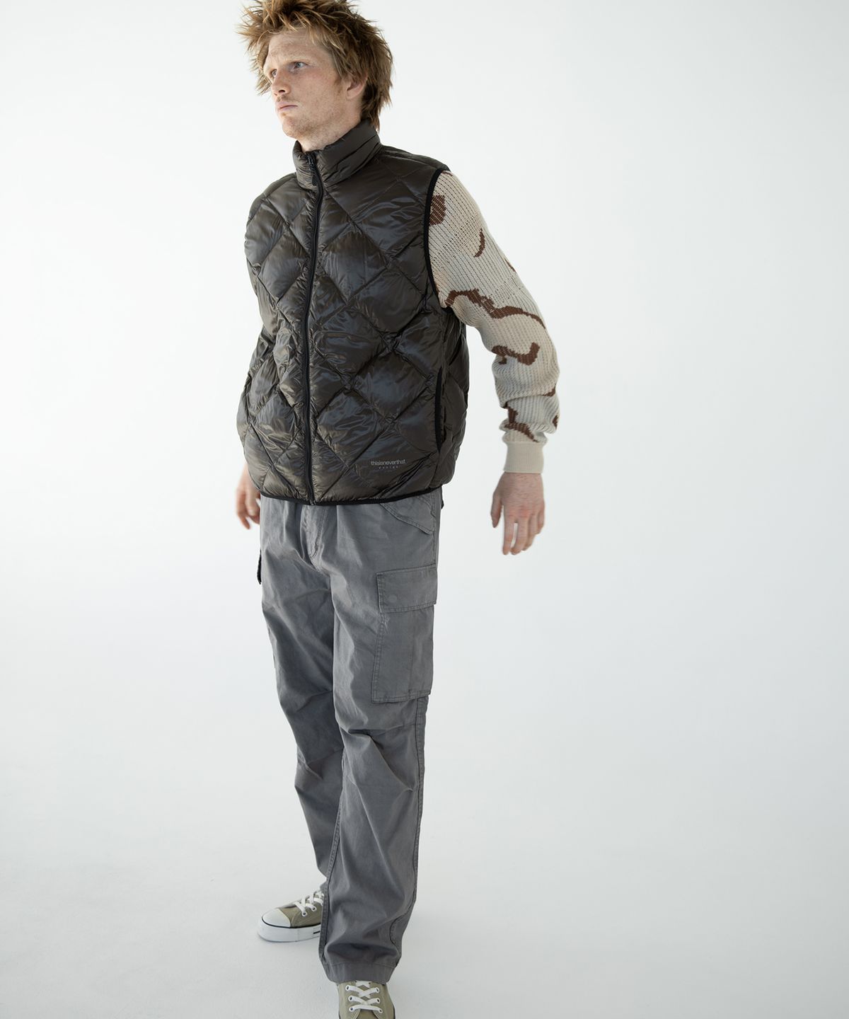 디스이즈네버댓(THISISNEVERTHAT) PERTEX® Light Down Vest Brown Black