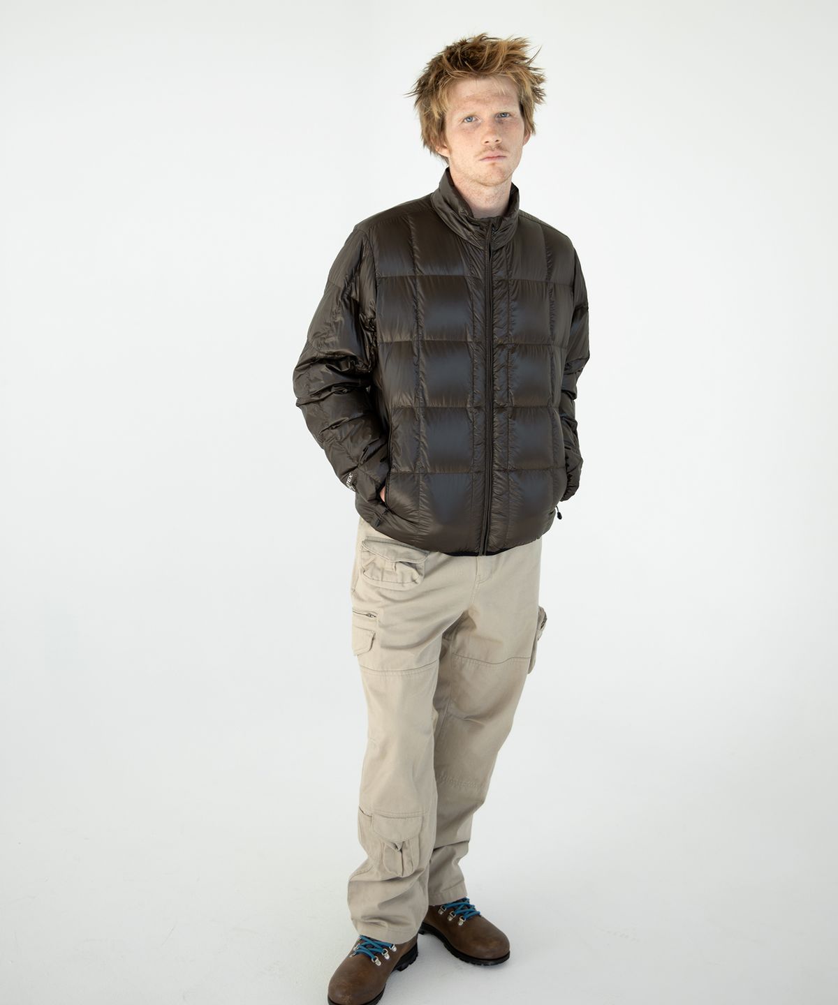 디스이즈네버댓(THISISNEVERTHAT) PERTEX® Light Down Jacket Brown Black