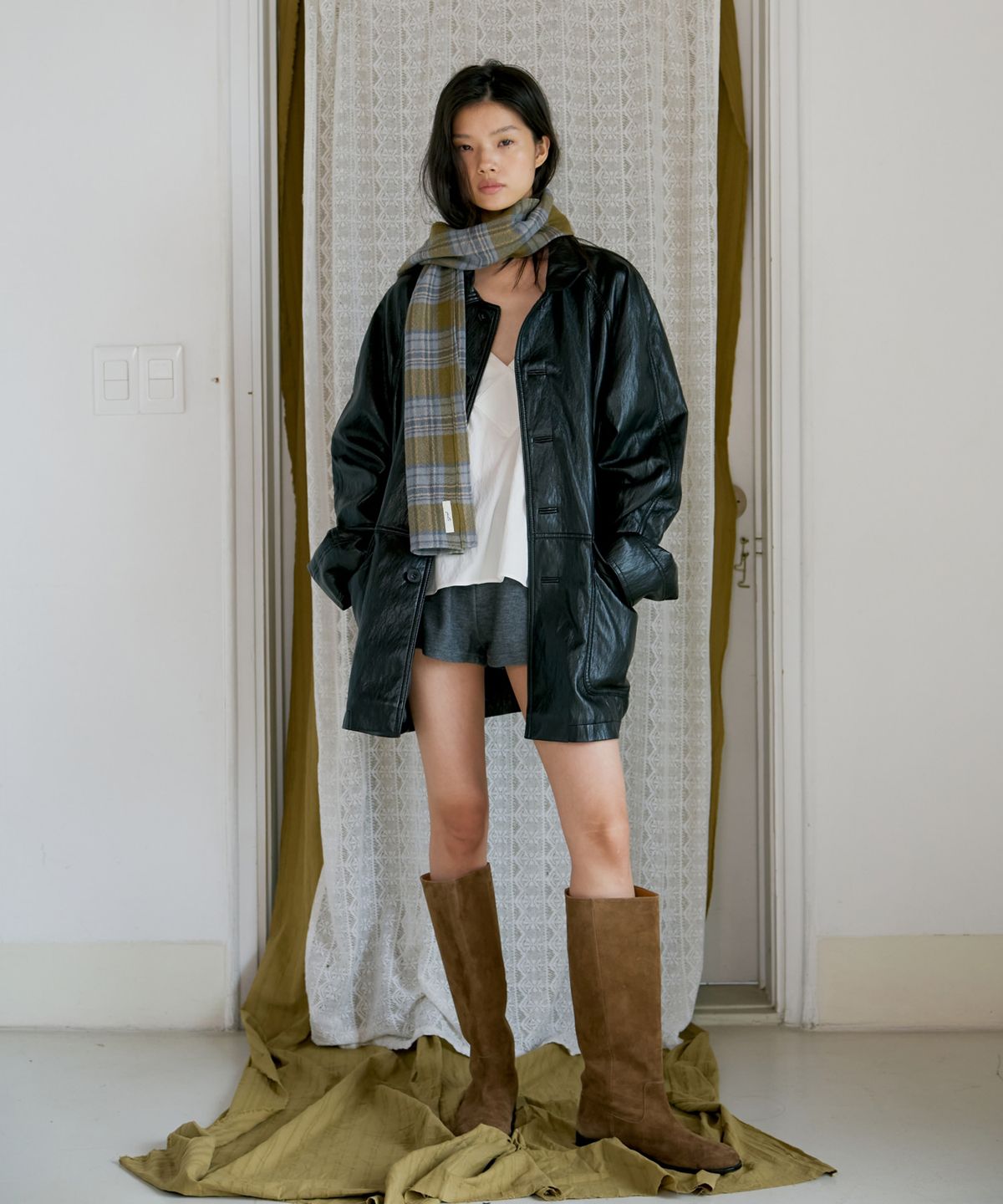 포에트서울(POETSEOUL) autumn check muffler_olive