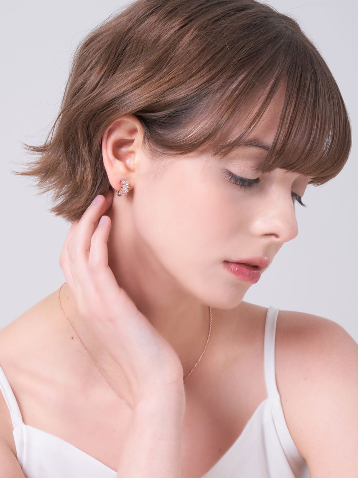 엘르주얼리(ELLEJEWELRY) 하프 볼드 귀찌 귀걸이 ELSPEE502