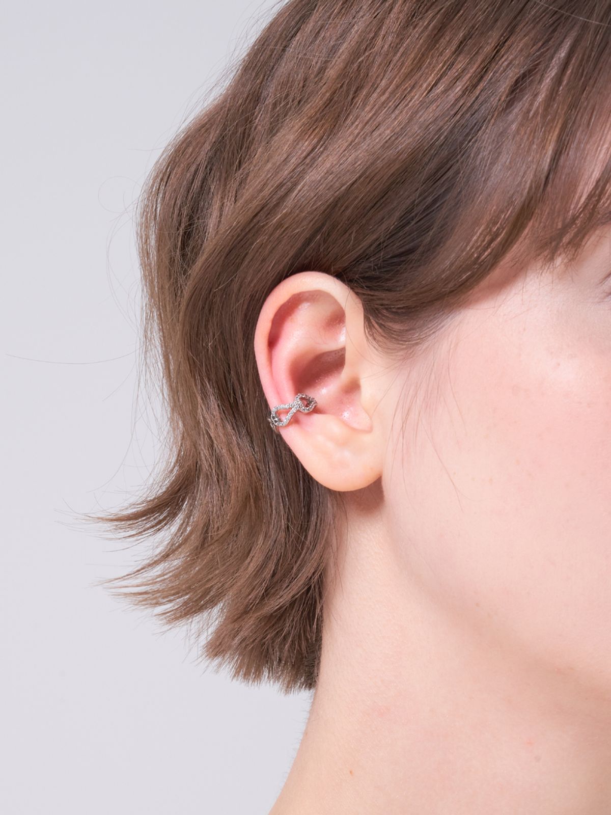 엘르주얼리(ELLEJEWELRY) 화이트 블링 스프림 이어커프 ELBREC003