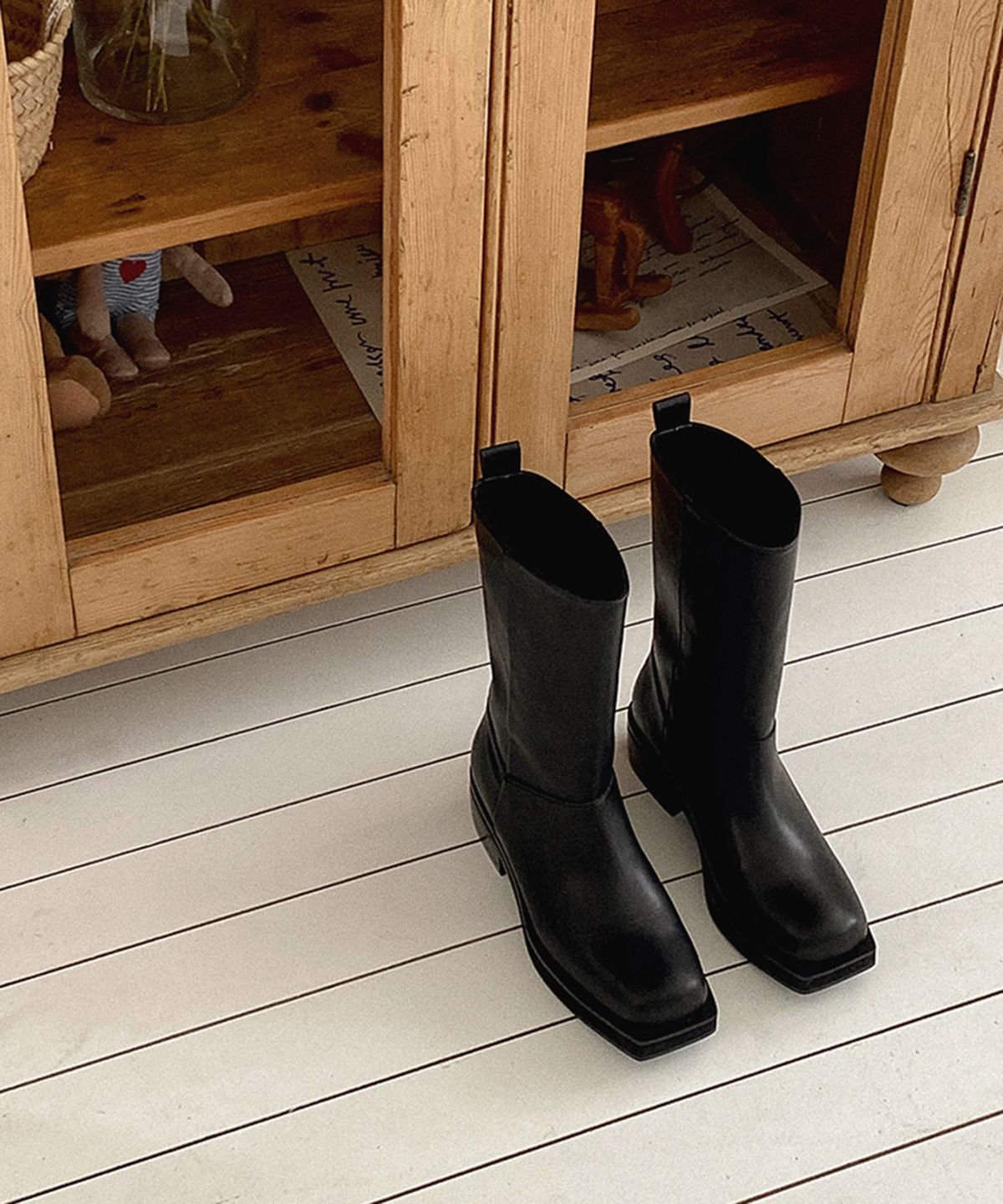 무드앤플(MOODNPLE) olsen classic half boots 4cm 블랙