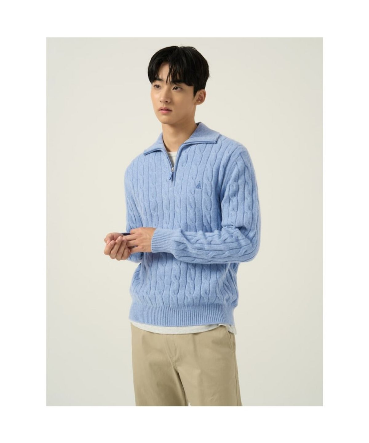 빈폴 멘(BEANPOLE MEN) 케이블 반집업 니트  스카이 블루