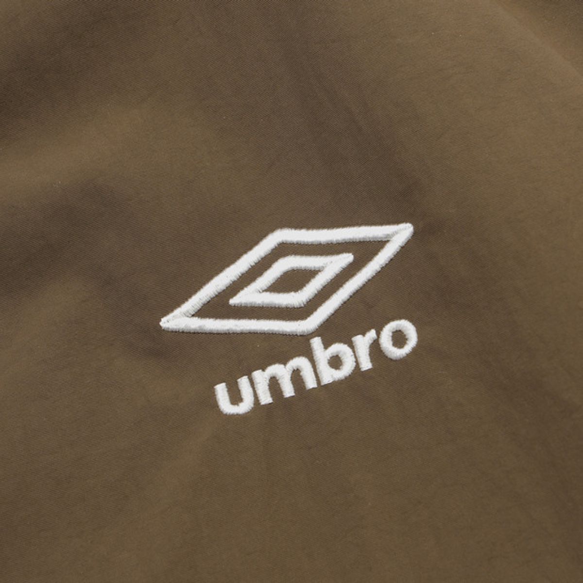 엄브로(UMBRO) 클래식 패딩 봄버 자켓 브라운(UQ321CPJ92)