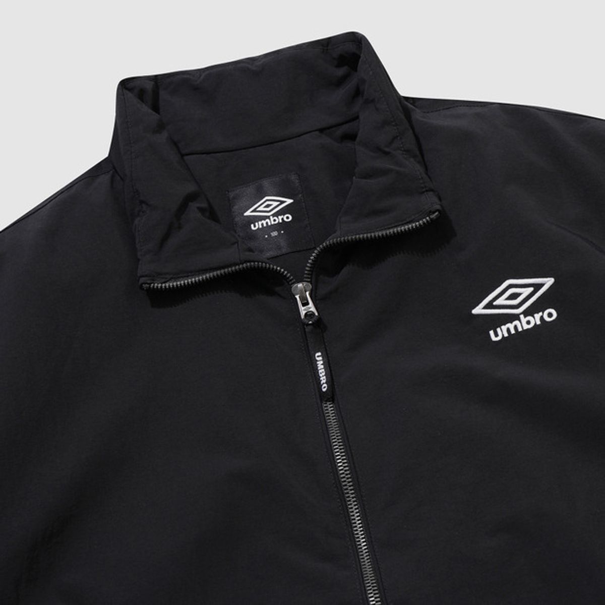 엄브로(UMBRO) 클래식 패딩 봄버 자켓 블랙(UQ321CPJ92)