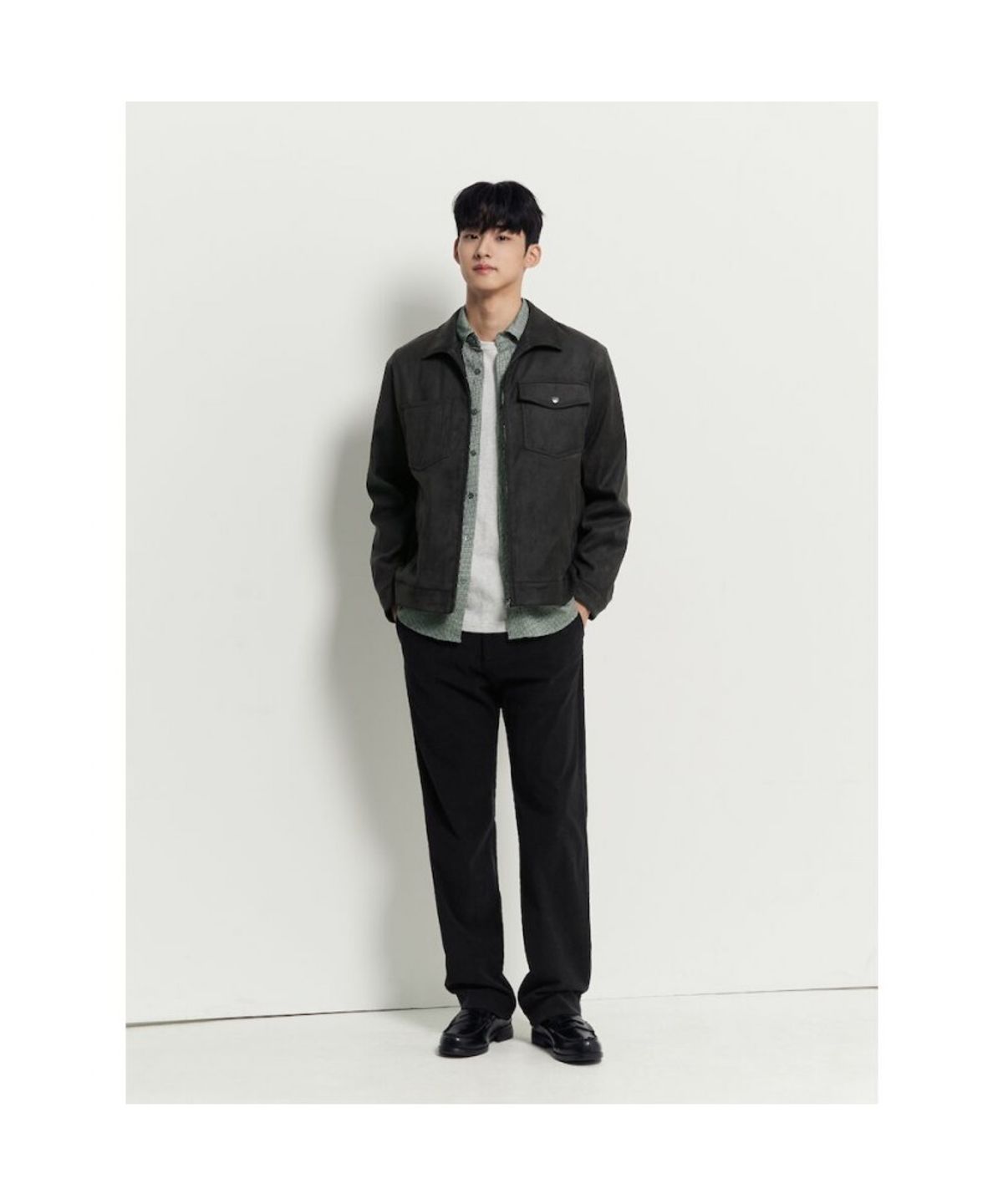 빈폴 멘(BEANPOLE MEN) 페이크 스웨이드 트러커  블랙