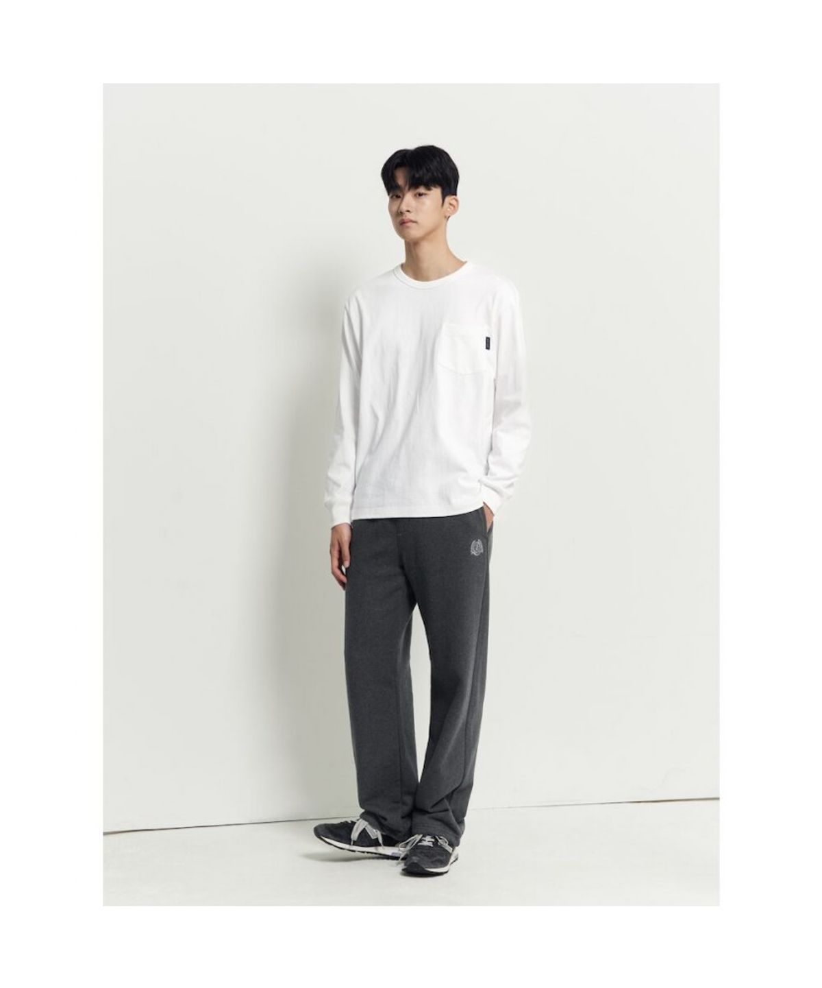 빈폴 멘(BEANPOLE MEN) 헤리티지 긴소매 라운드 티셔츠  아이보리