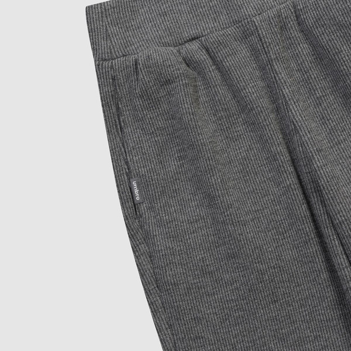 엄브로(UMBRO) 우먼스 골지 부츠컷 레깅스 차콜(UQ412CPFO1)