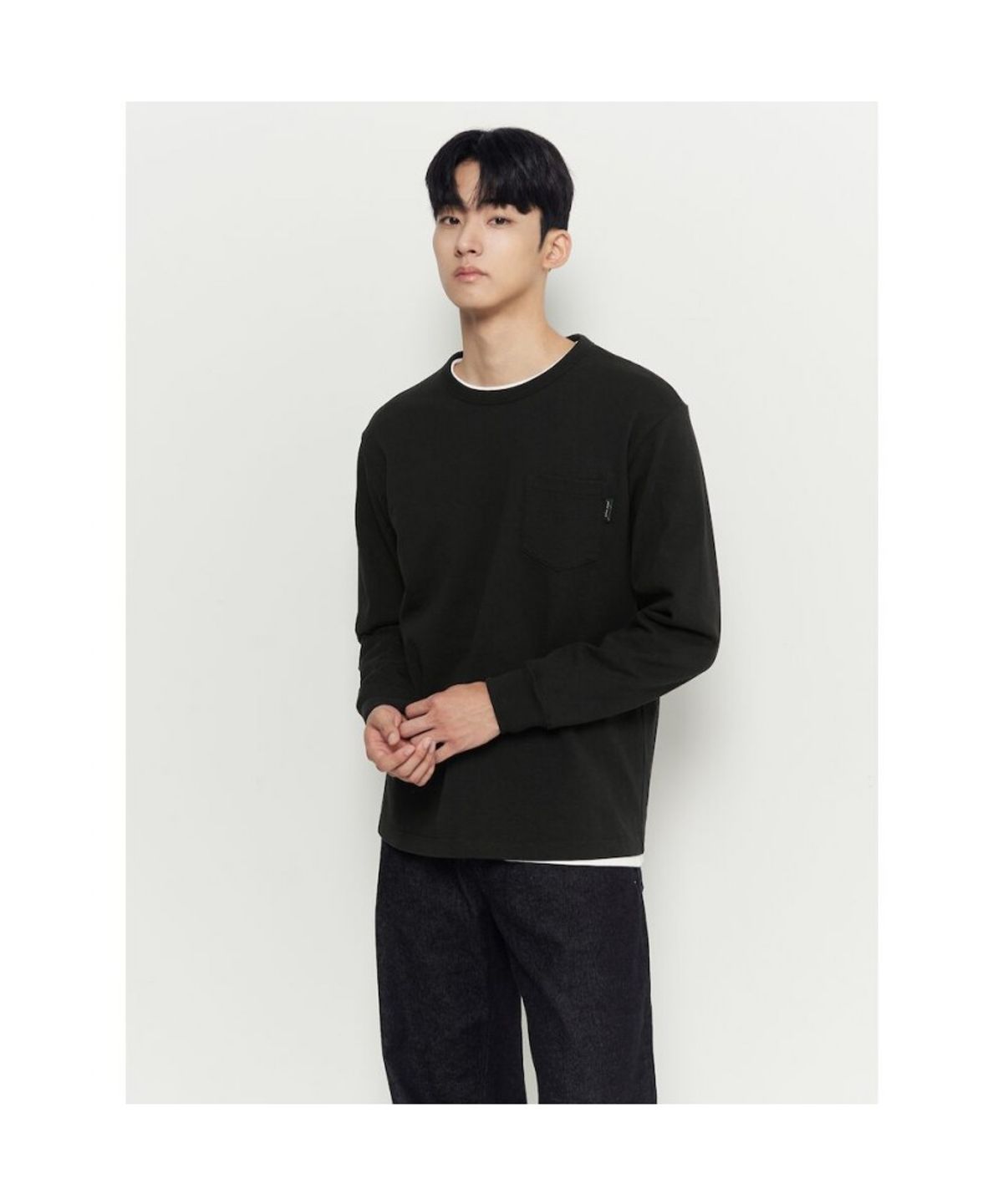 빈폴 멘(BEANPOLE MEN) 헤리티지 긴소매 라운드 티셔츠  블랙
