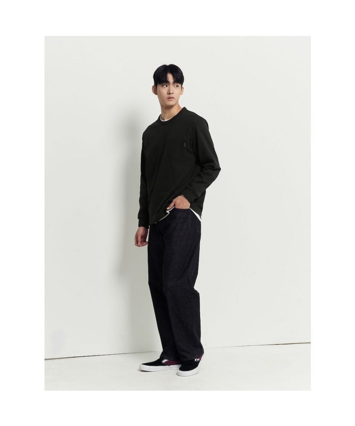 빈폴 멘(BEANPOLE MEN) 헤리티지 긴소매 라운드 티셔츠  블랙