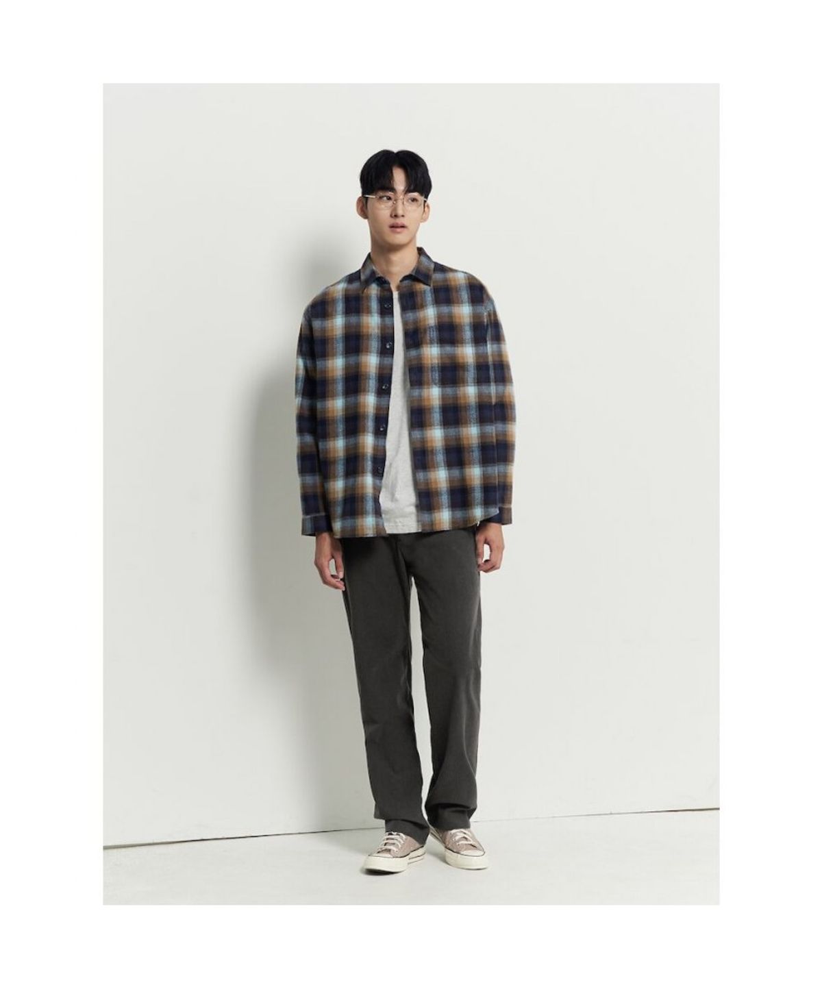 빈폴 멘(BEANPOLE MEN) 옴브레 체크 아우터형 셔츠  스카이 블루