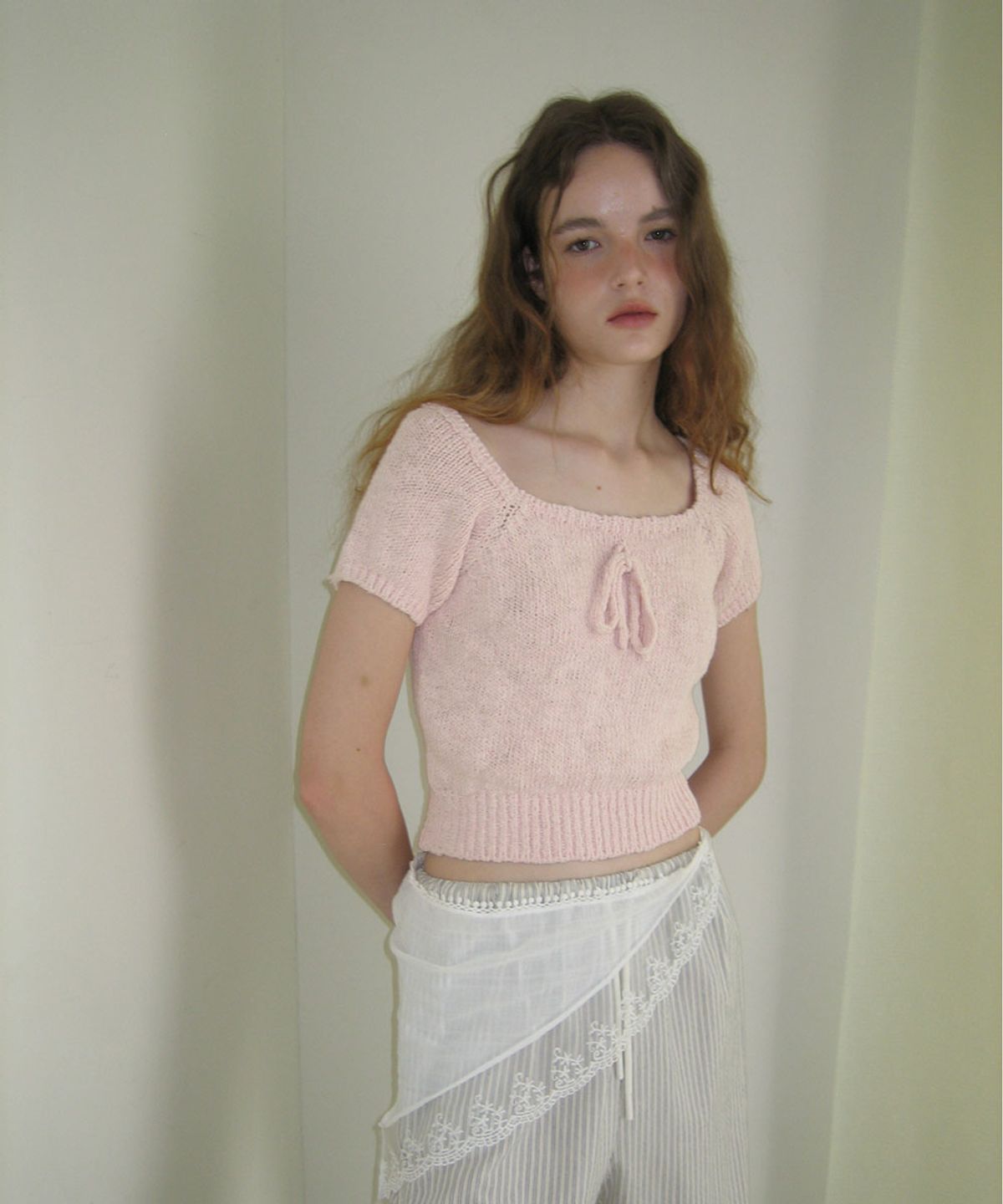 어패럴아카이브(APPAREL ARCHIVE) Hailey square ribbon half knit - Pink