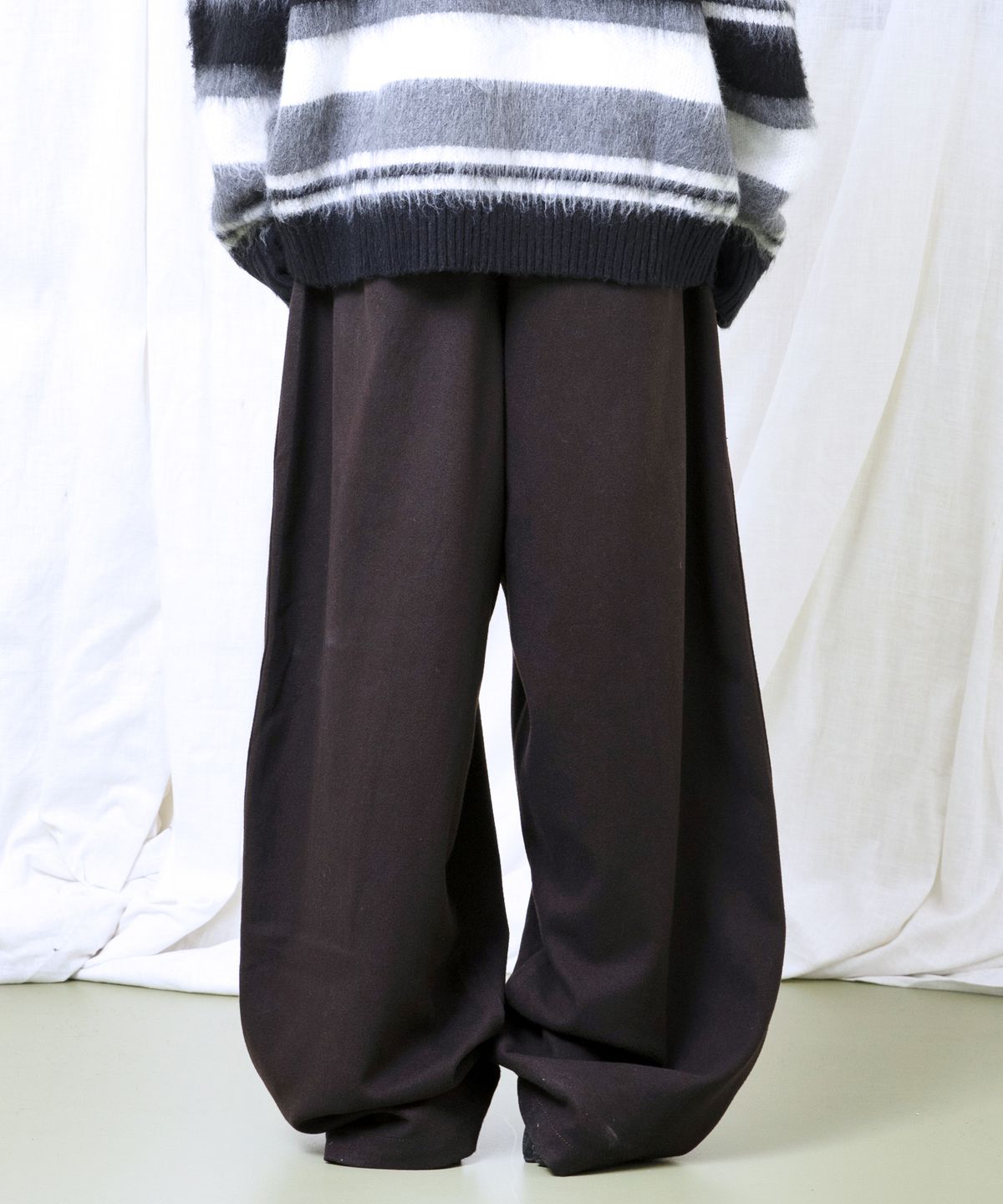 글랙(GLACK) GP150 스플릿 와이드 슬랙스 (BROWN)