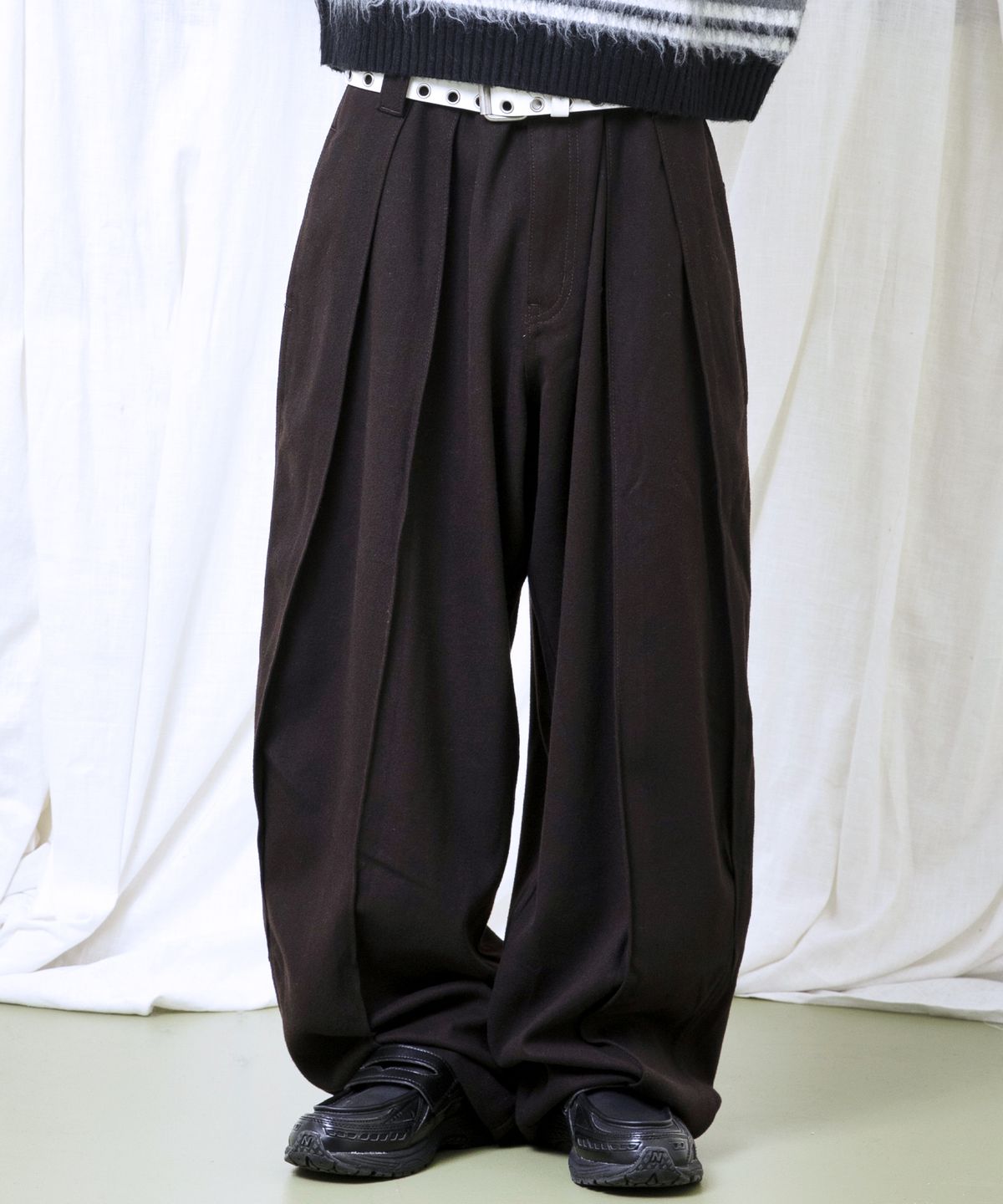 글랙(GLACK) GP150 스플릿 와이드 슬랙스 (BROWN)