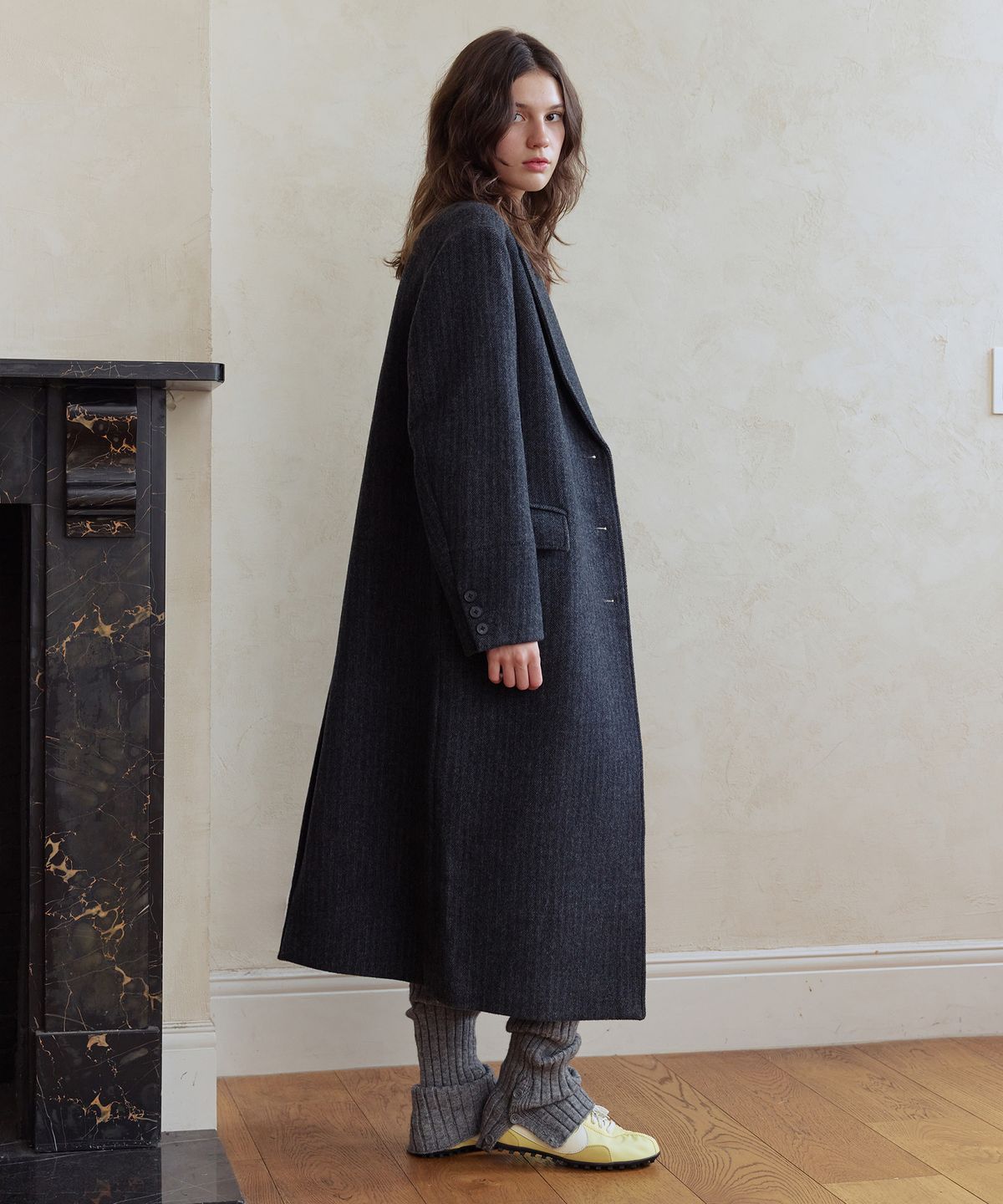 애프터아워즈(AFTERHOURS) TAILORED WOOL COAT V2 (CHARCOAL PIN STRIPE)