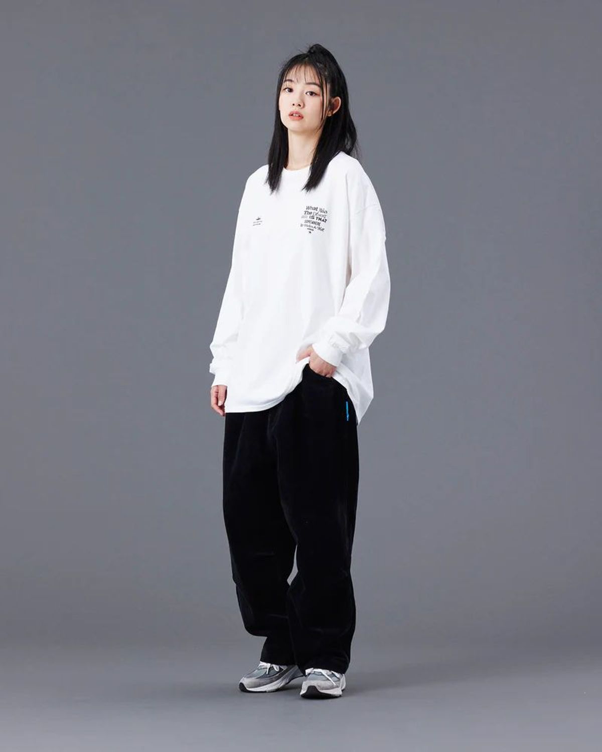 찬스클로딩(CHANCE CLOTHING) MULTI FONT L/S TEE - WHITE