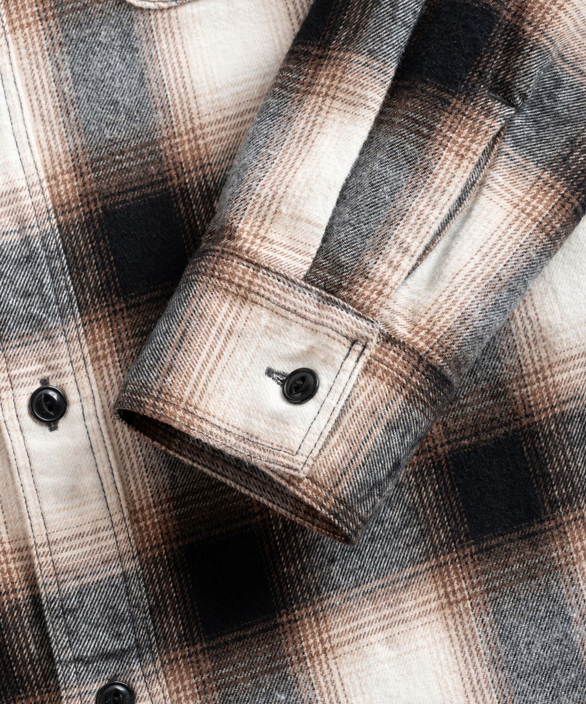 와일드 브릭스(WILD BRICKS) W24 OMBRE PLAID WORK SHIRT (beige)