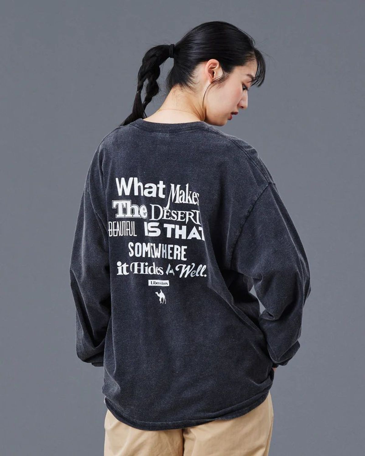 찬스클로딩(CHANCE CLOTHING) MULTI FONT L/S TEE - BLACK