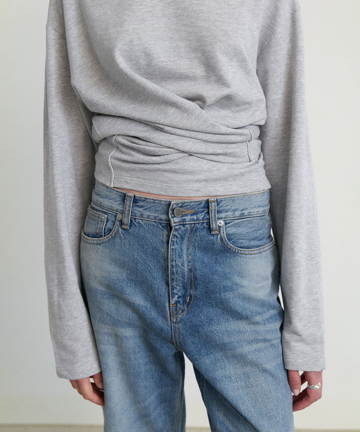 스텝어라운드(STEP AROUND) Loose fit wrap long sleeve t-shirts_M/GREY