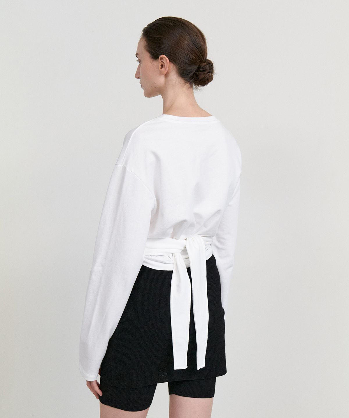 스텝어라운드(STEP AROUND) Loose fit wrap long sleeve t-shirts_OFF WHITE