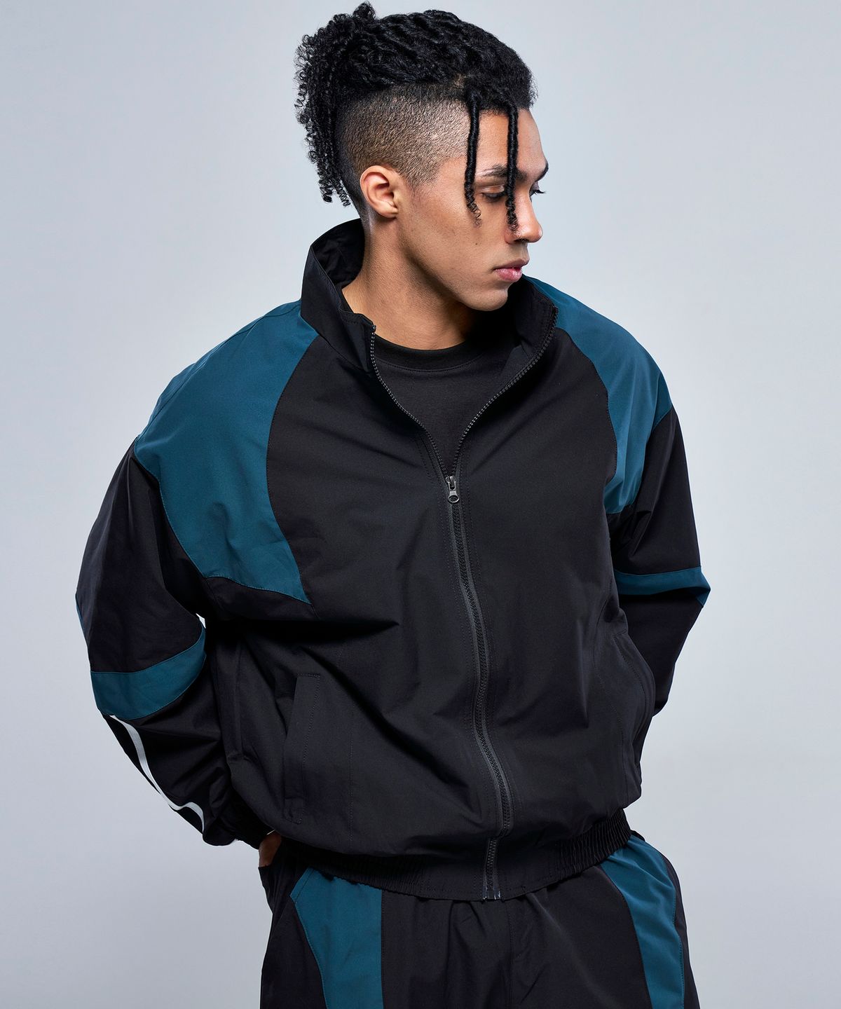 피지컬가먼츠(PHYSICAL GARMENTS) P2514 배색 윈드브레이커 오버핏 자켓 [2COLOR]