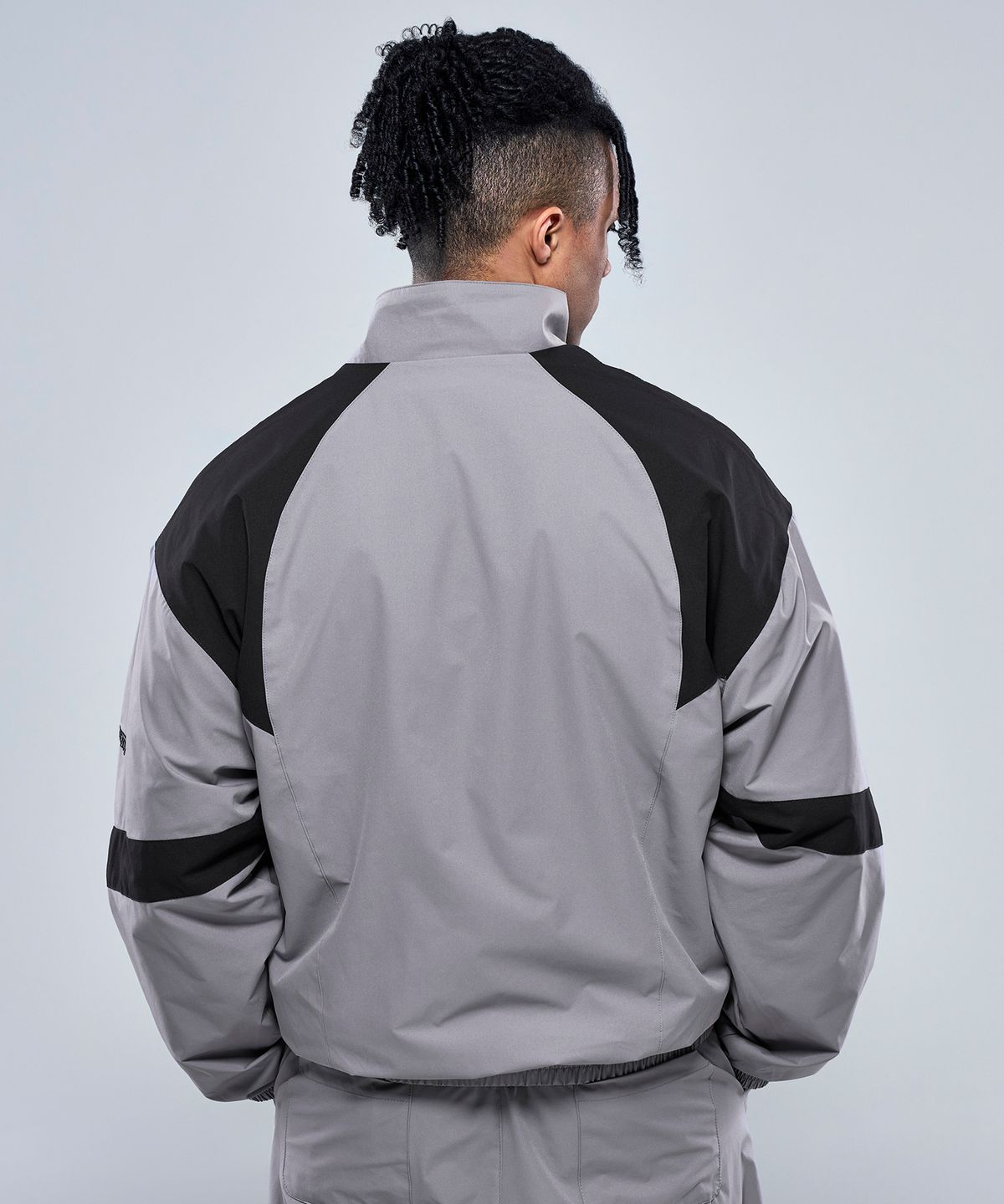 피지컬가먼츠(PHYSICAL GARMENTS) P2514 배색 윈드브레이커 오버핏 자켓 [2COLOR]