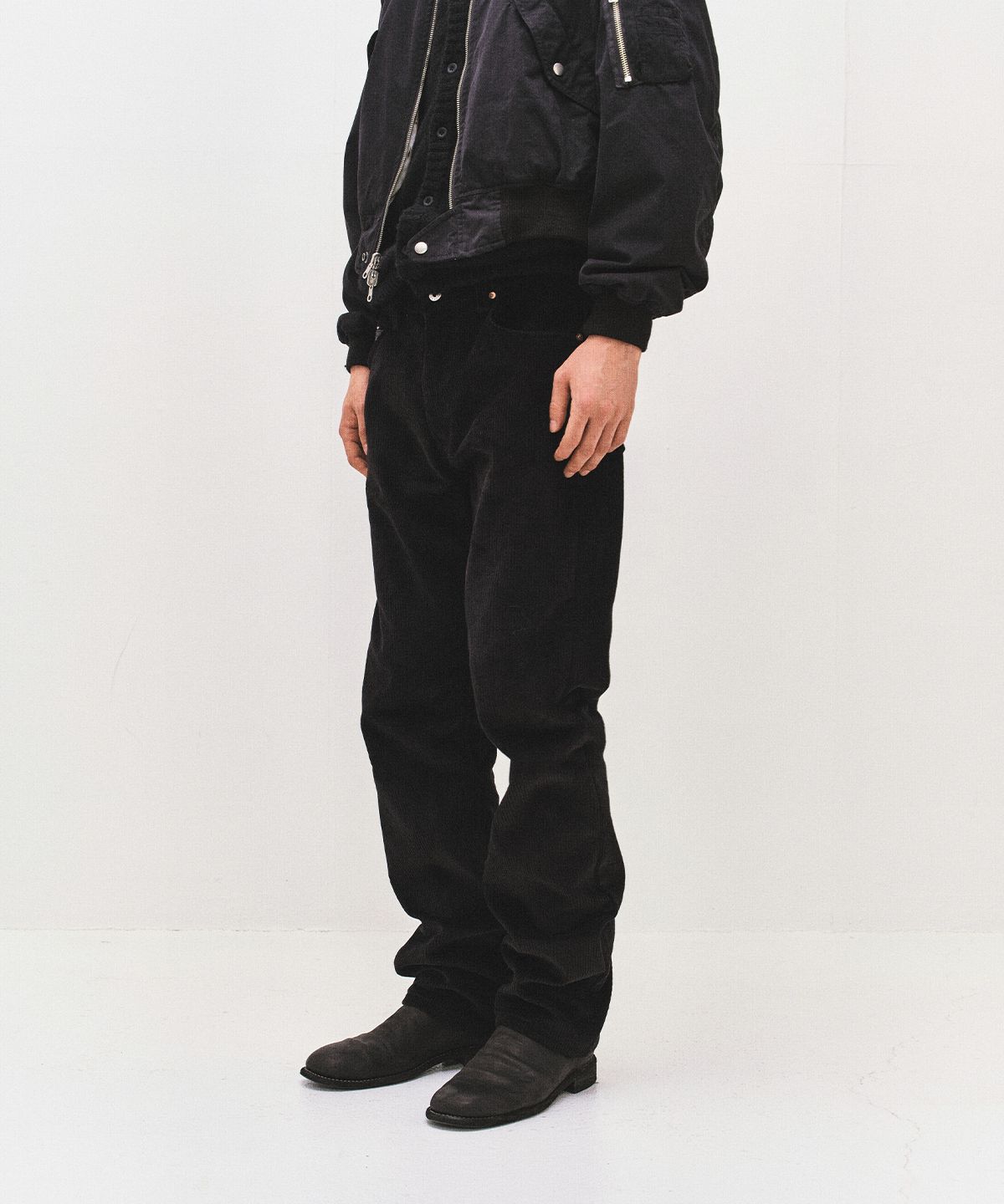 서피스에디션(SURFACE EDITION) PATCHED CORDUROY PANTS BLACK